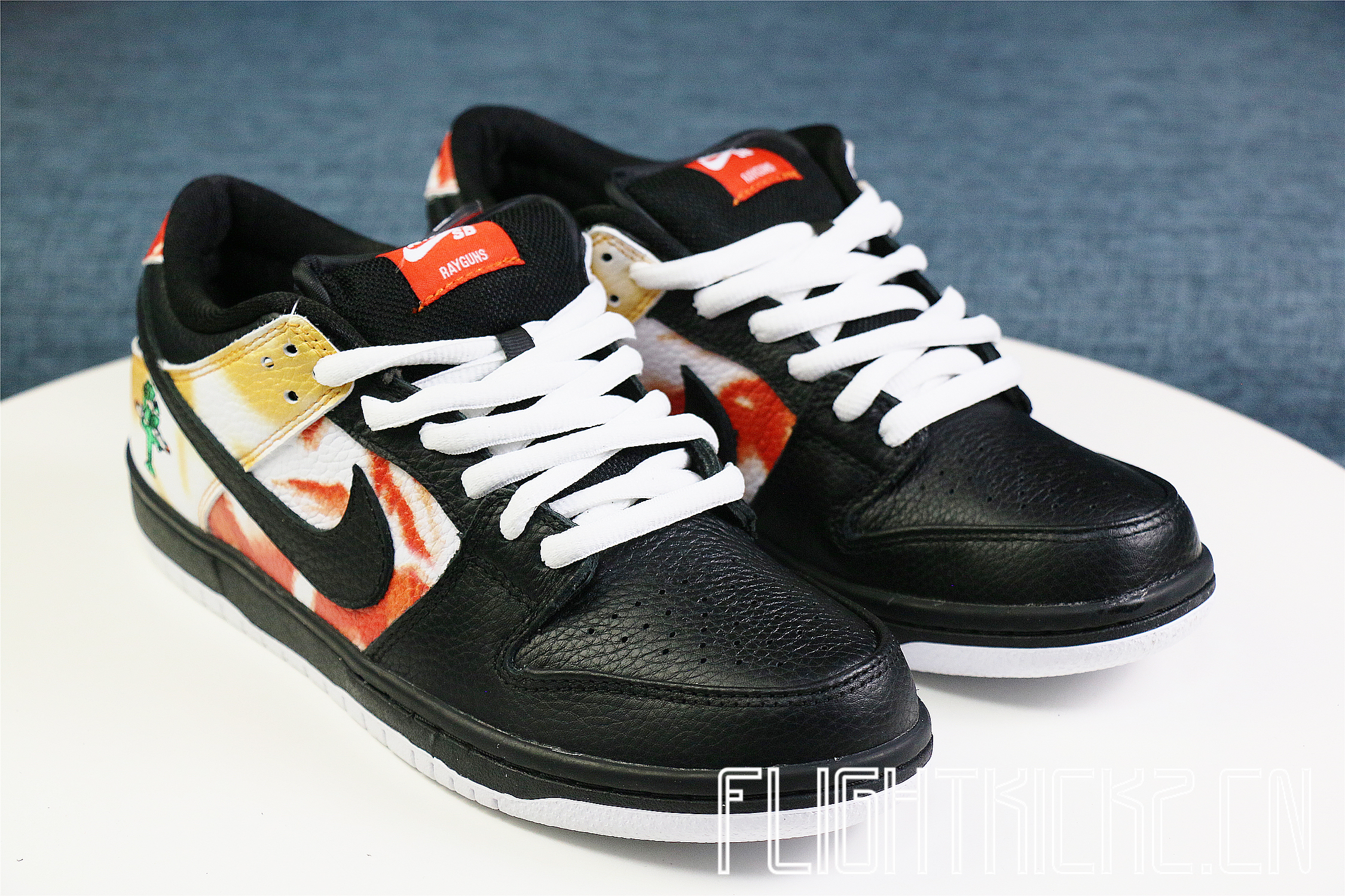 Nike SB Dunk Low Raygun Tie-Dye Black 2019(LN5 A1 Batch)