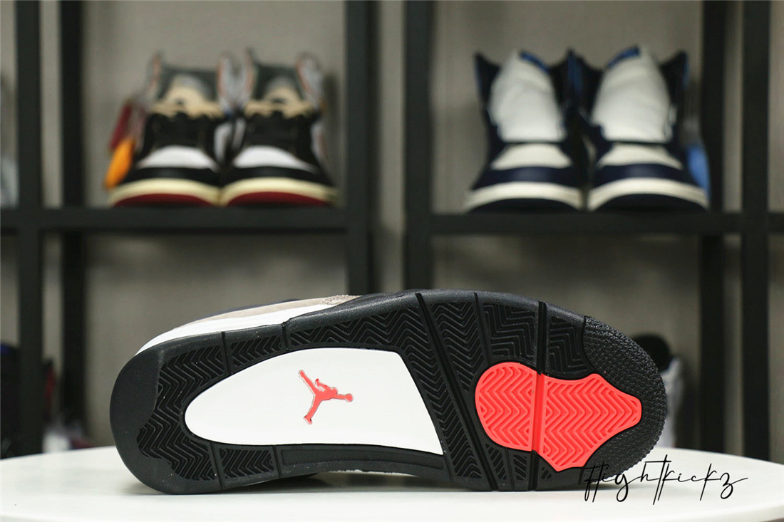 Air Jordan 4 Retro ‘Taupe Haze’