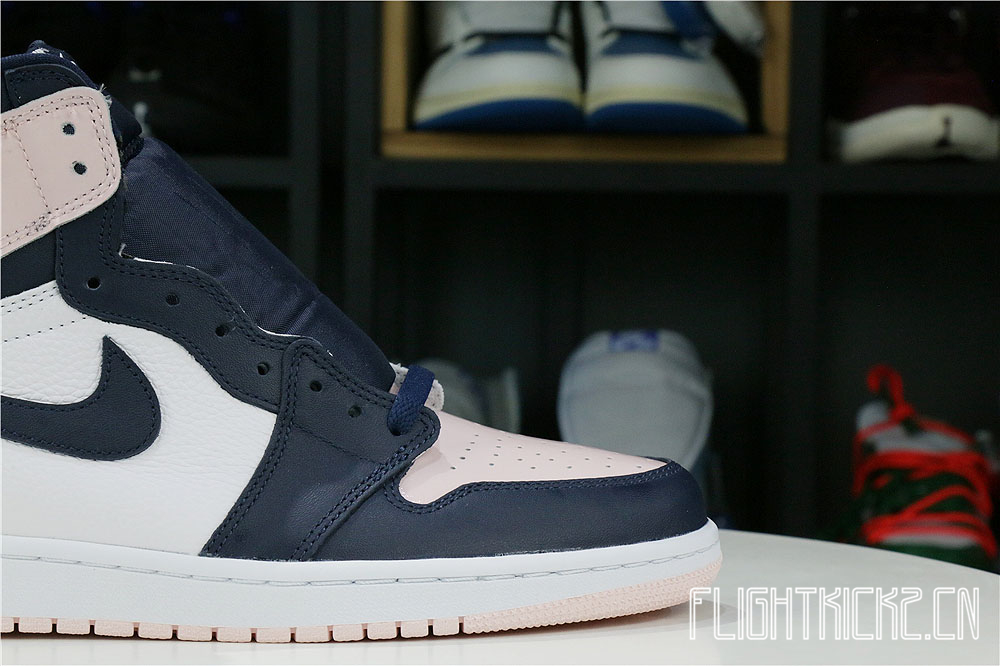 Air Jordan 1 High OG Atmosphere