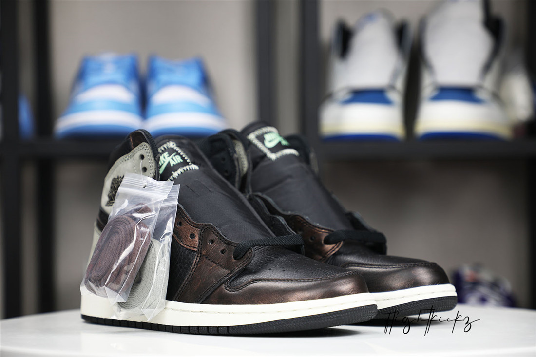 Air Jordan 1 Retro High OG Patina 2021
