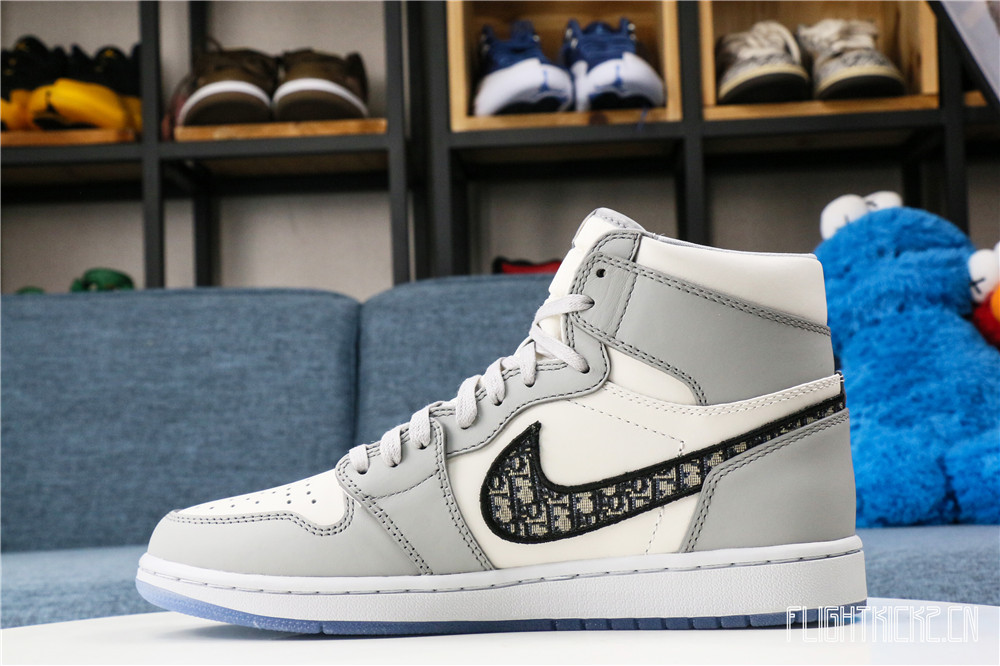 Dlor x Air Jordan 1 2020 （Correct box） (LN5 A1 Batch)