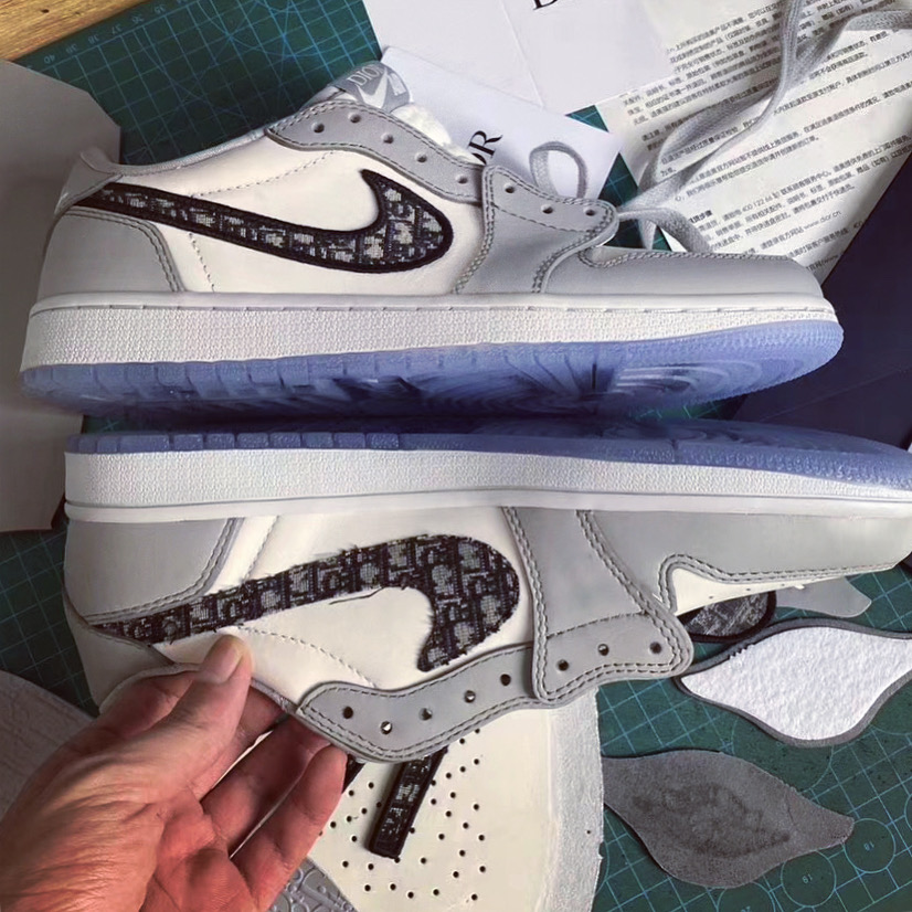 Dlor x Air Jordan 1 2020 （Correct box） (LN5 A1 Batch)