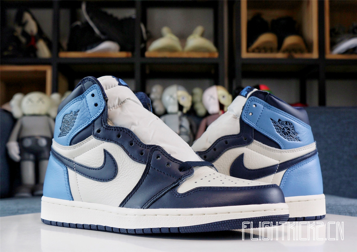 Jordan 1 Retro High Obsidian UNC