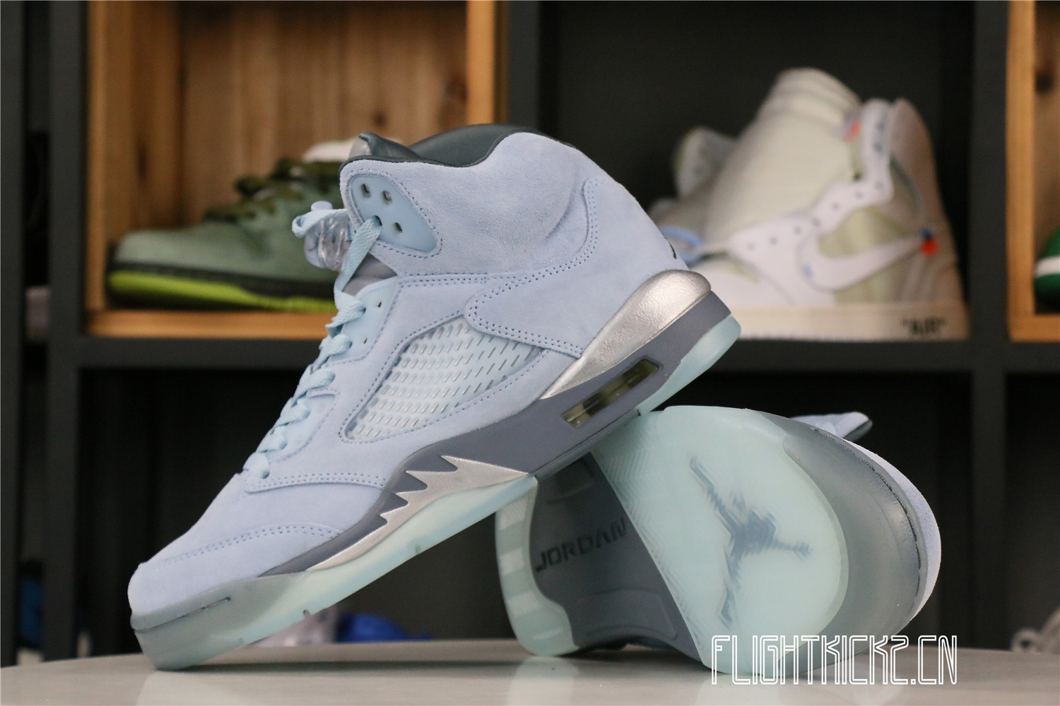 Jordan 5 Retro Bluebird (W)