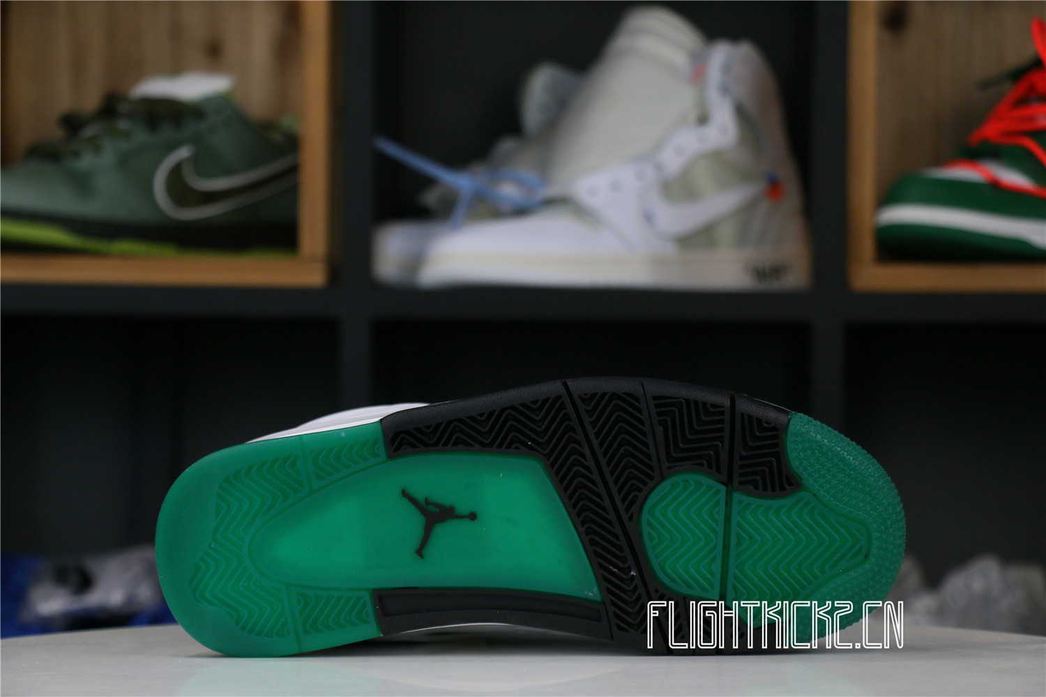 WMNS AIR JORDAN 4 RETRO ‘RASTA’