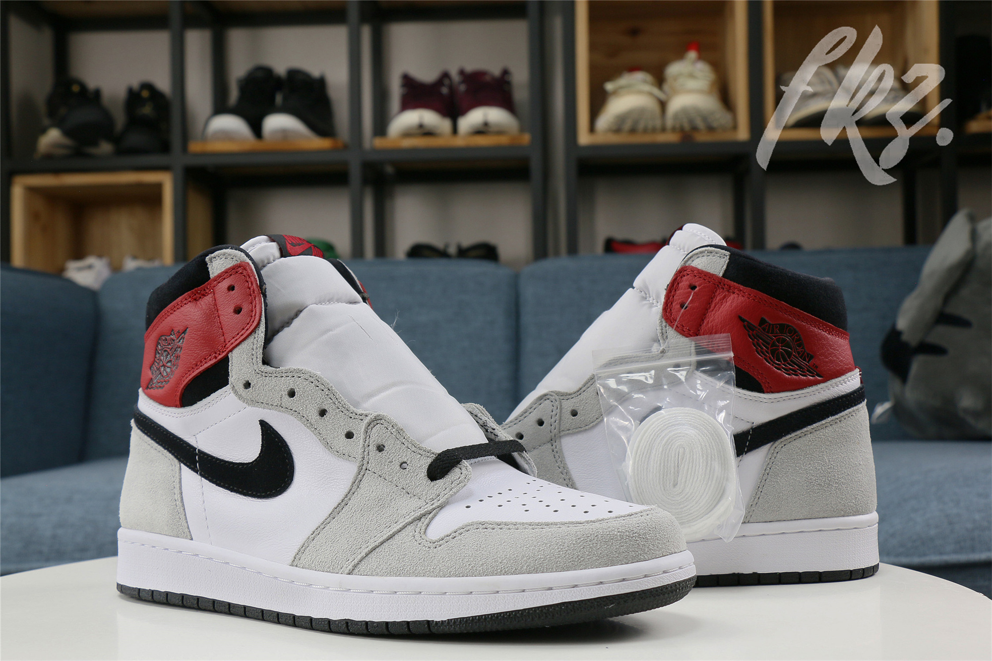 Air Jordan 1 Retro Smoke Grey(GS)