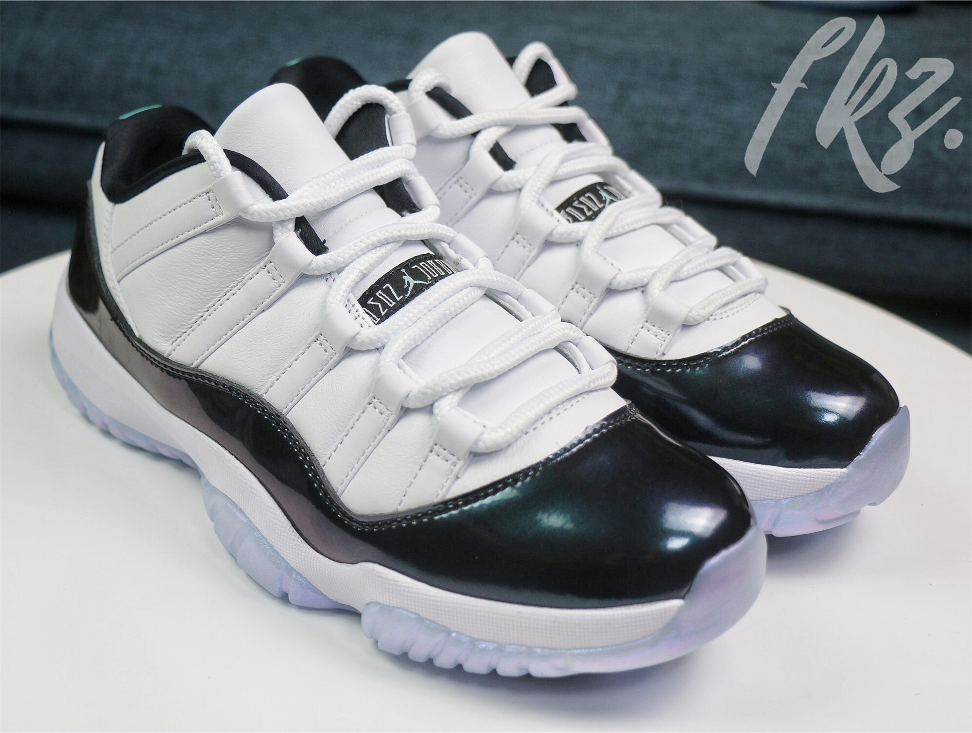Air Jordan 11 Retro Georgetown low