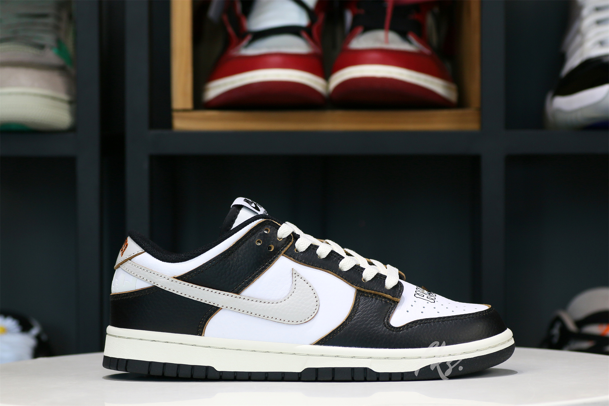 HUF x Nike SB Dunk Low “San Francisco”