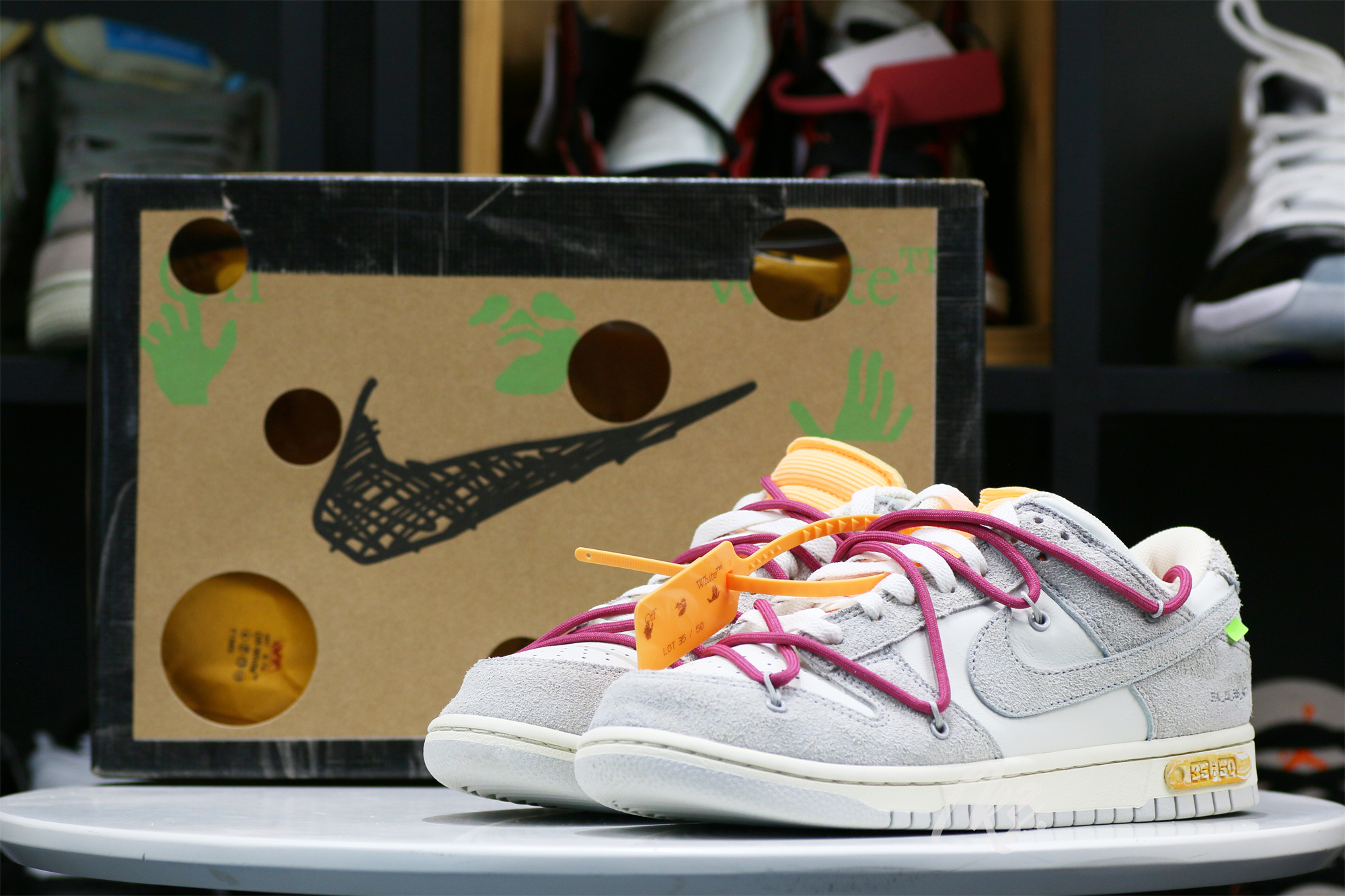 Nike Dunk Low Off-White Lot 35