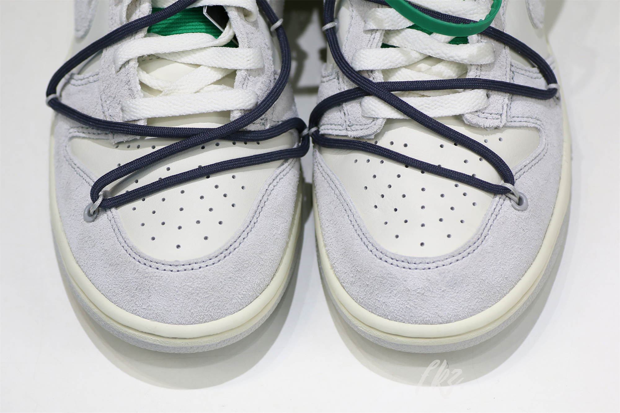 Nike Dunk Low Off-White Lot 20