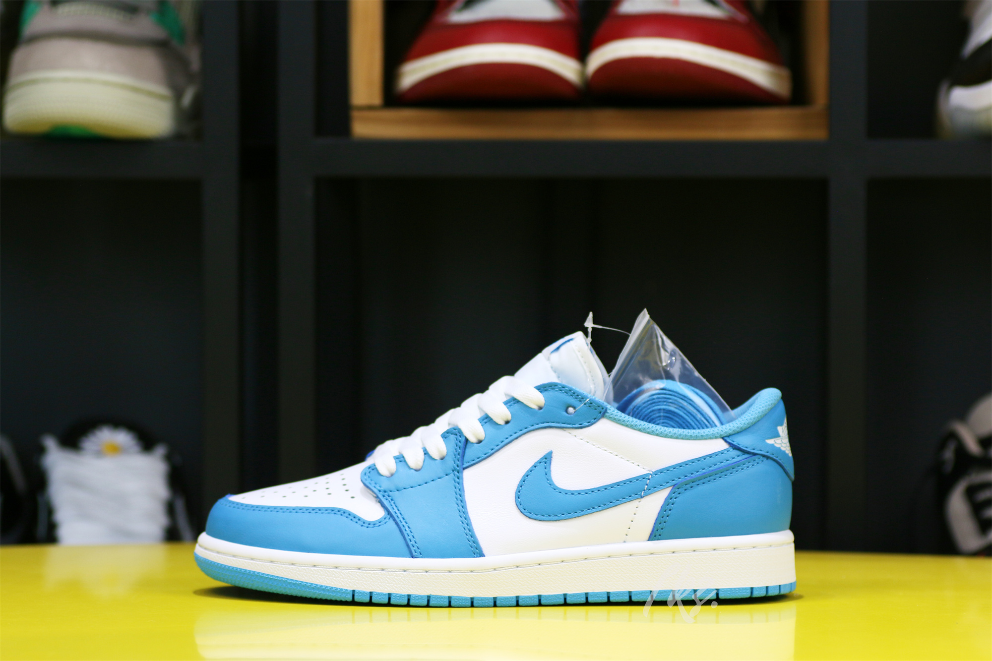 Air Jordan 1 Low SB UNC Eric Koston 2022