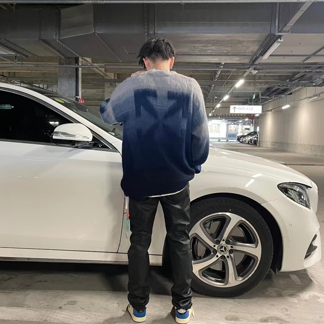 OFF WHITE Mohair Sweater Gradient