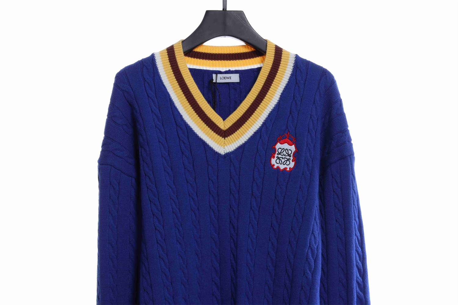 LOEVVE SS22 striped color block V-neck pullover sweater