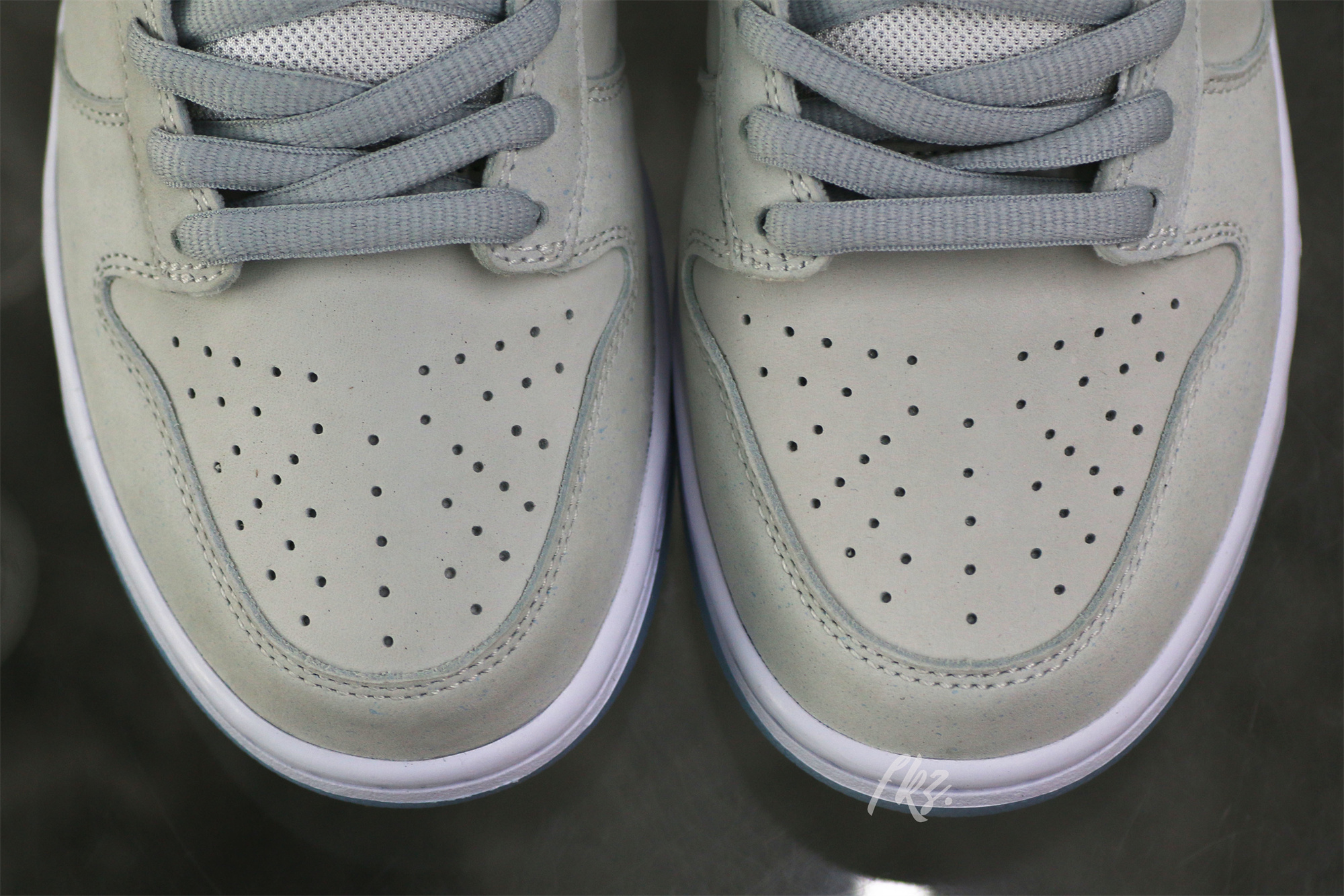 Nike Dunk Low White Lobster (Friends and Family)