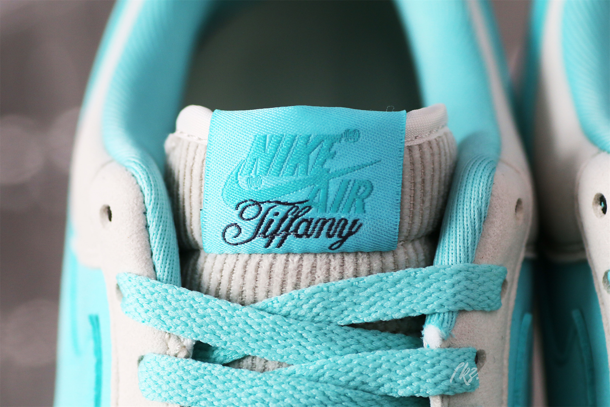 Custom Tiffany x Air Force 1 White Blue