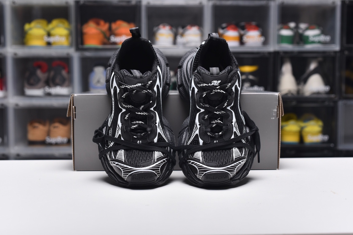 Balenciag* 3XL Sneaker ‘Worn‑Out ‑ Black White’