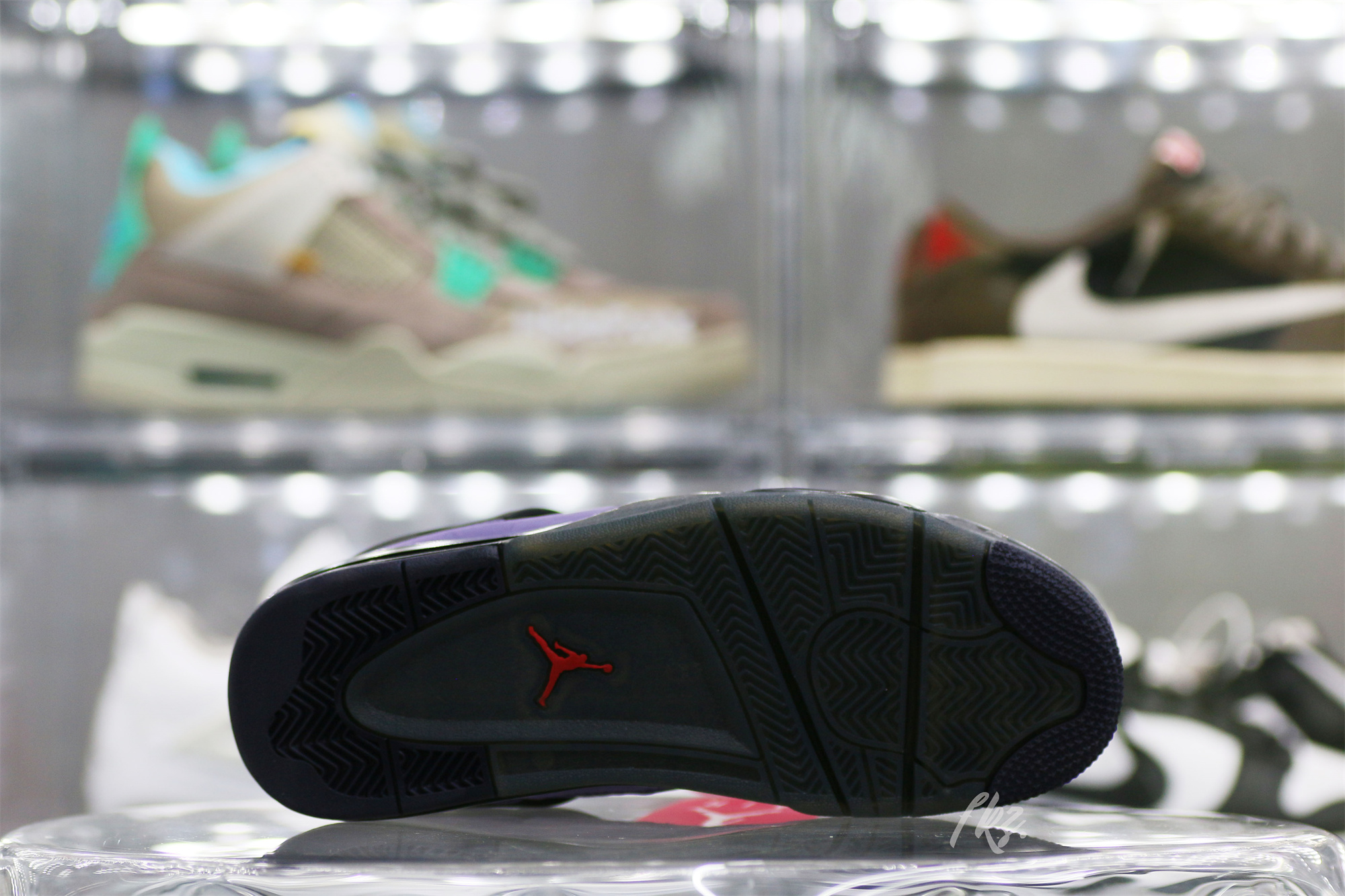 Jordan 4 Retro Travis Scott Purple (Friends And Family)