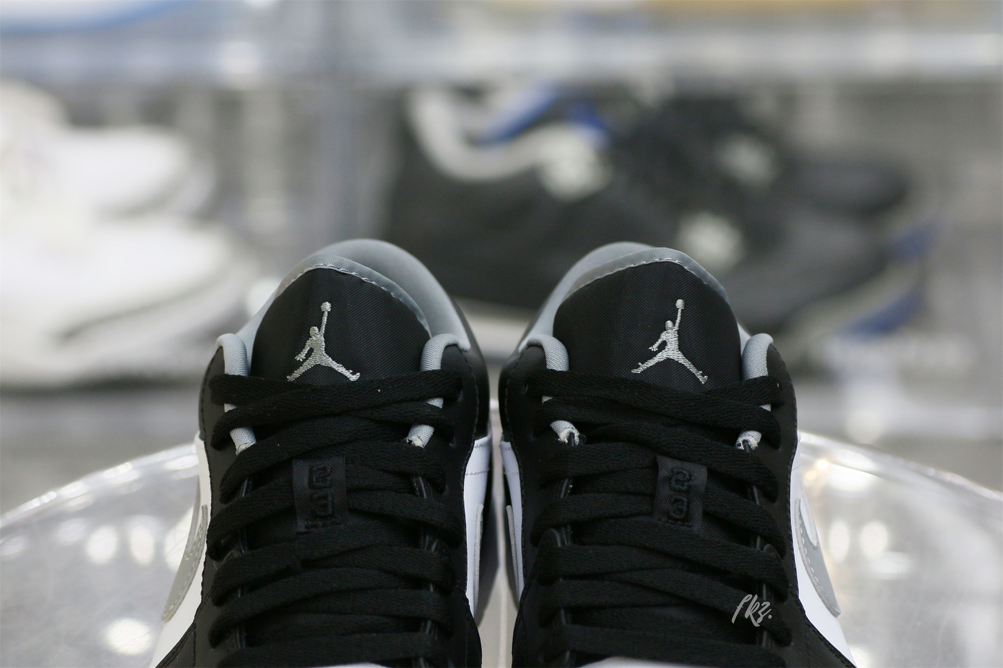 Air Jordan 1 Low Black White Grey