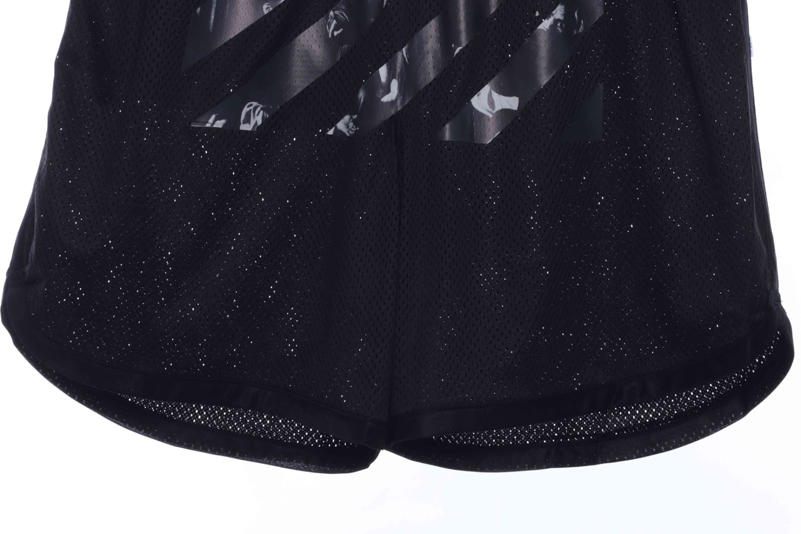 OW logo twill printed shorts