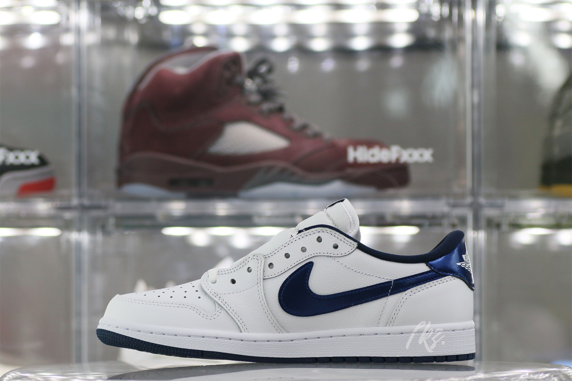 Air Jordan 1 Retro Low Metallic Blue