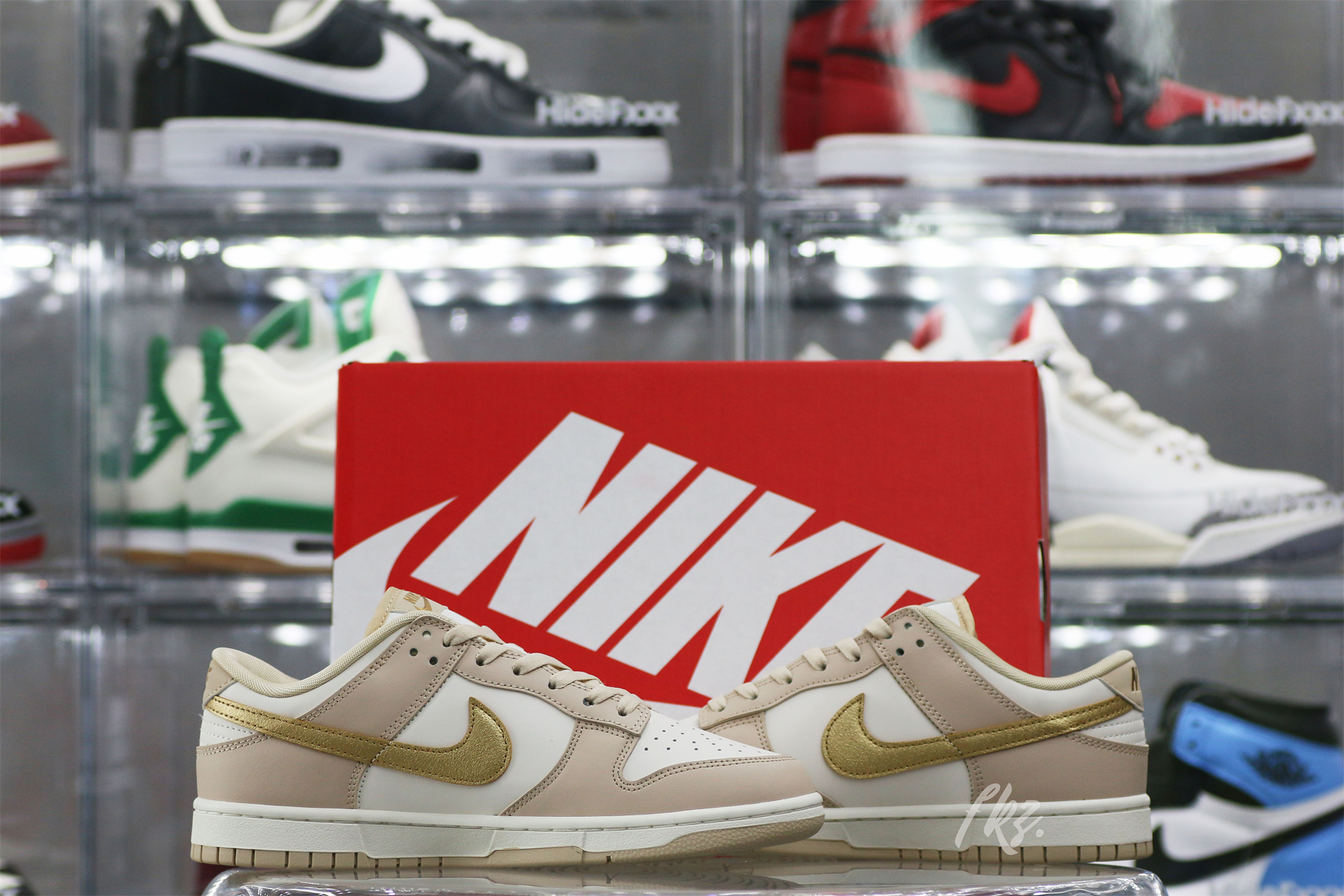 Nike Dunk Low Phantom Metallic Gold (Women’s)(LN5 A1 Batch)