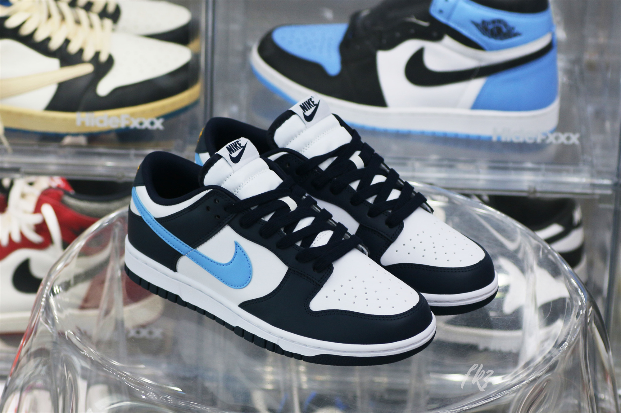 Nike Dunk Low Midnight Navy University Blue