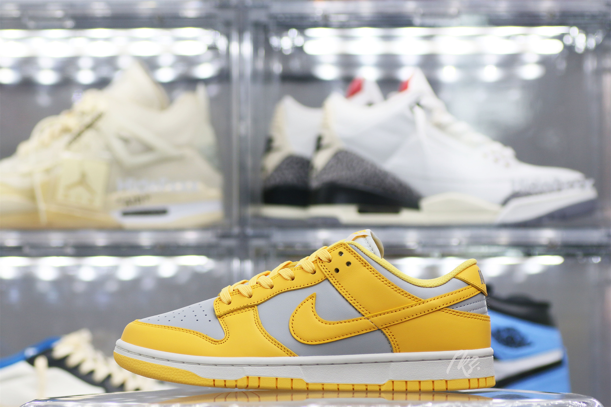 Nike Dunk Low Citron Pulse (Women’s)