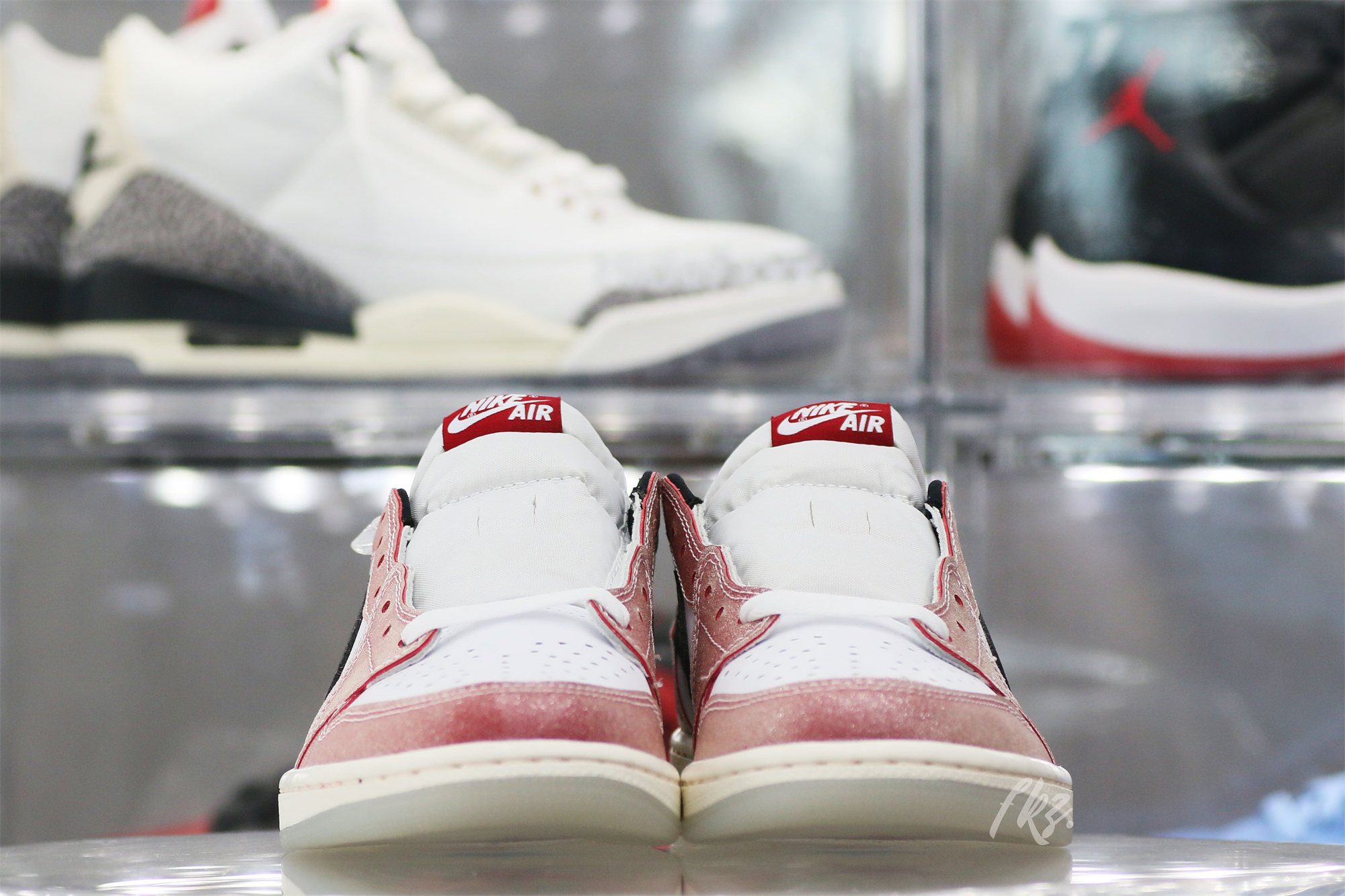 Trophy Room x Air Jordan 1 OG Low 2023