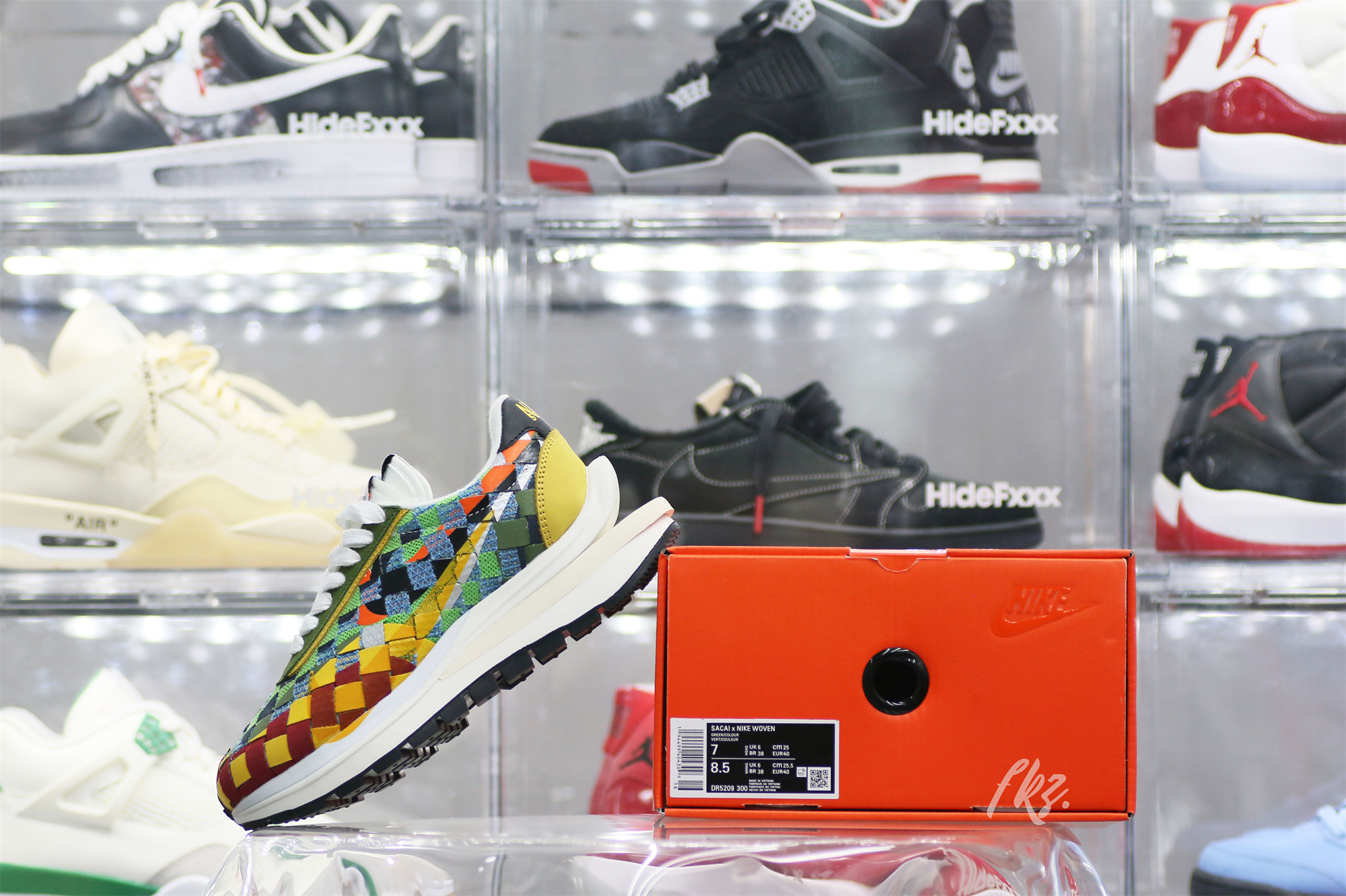 Sacai x Nike Waffe Woven“Green Gusto”