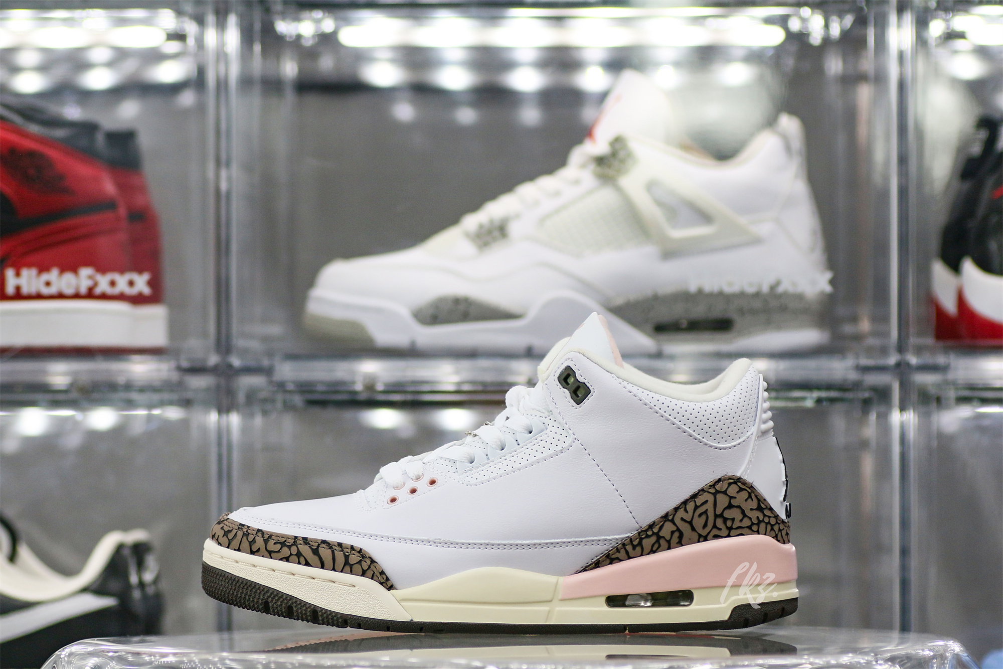 Air Jordan 3 Retro Neapolitan Dark Mocha