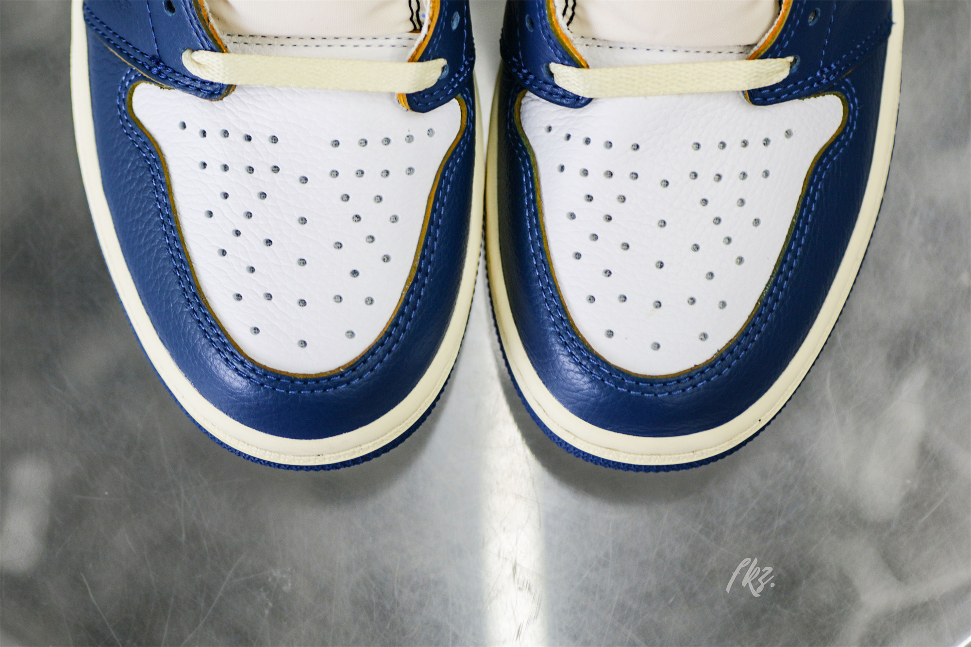 Jordan 1 Retro High Union Los Angeles Blue Toe