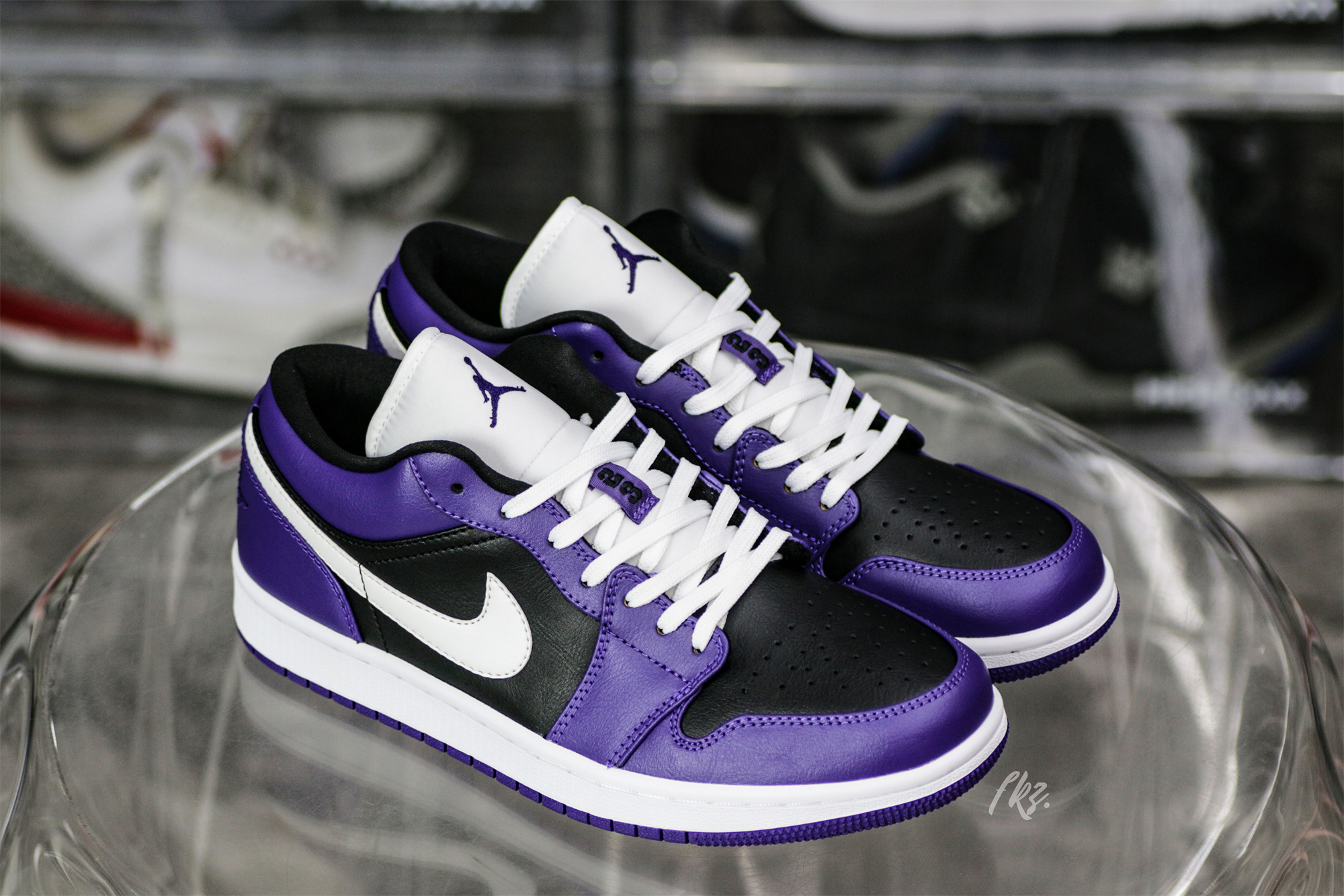 Air Jordan 1 Low Retro Court Purple Black 2020