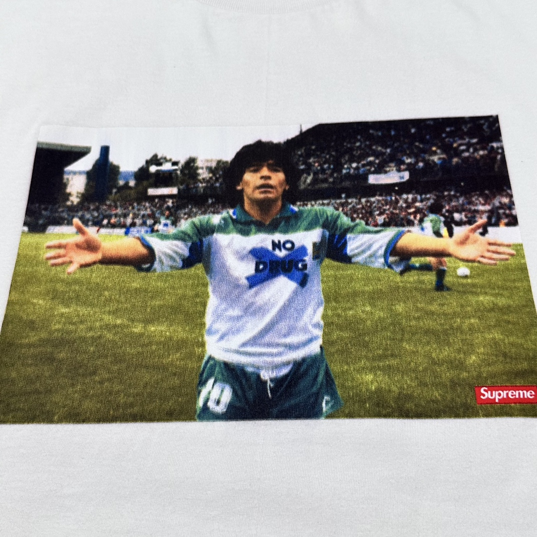 Suprem3 24SS Maradona Tee(2 Colors)