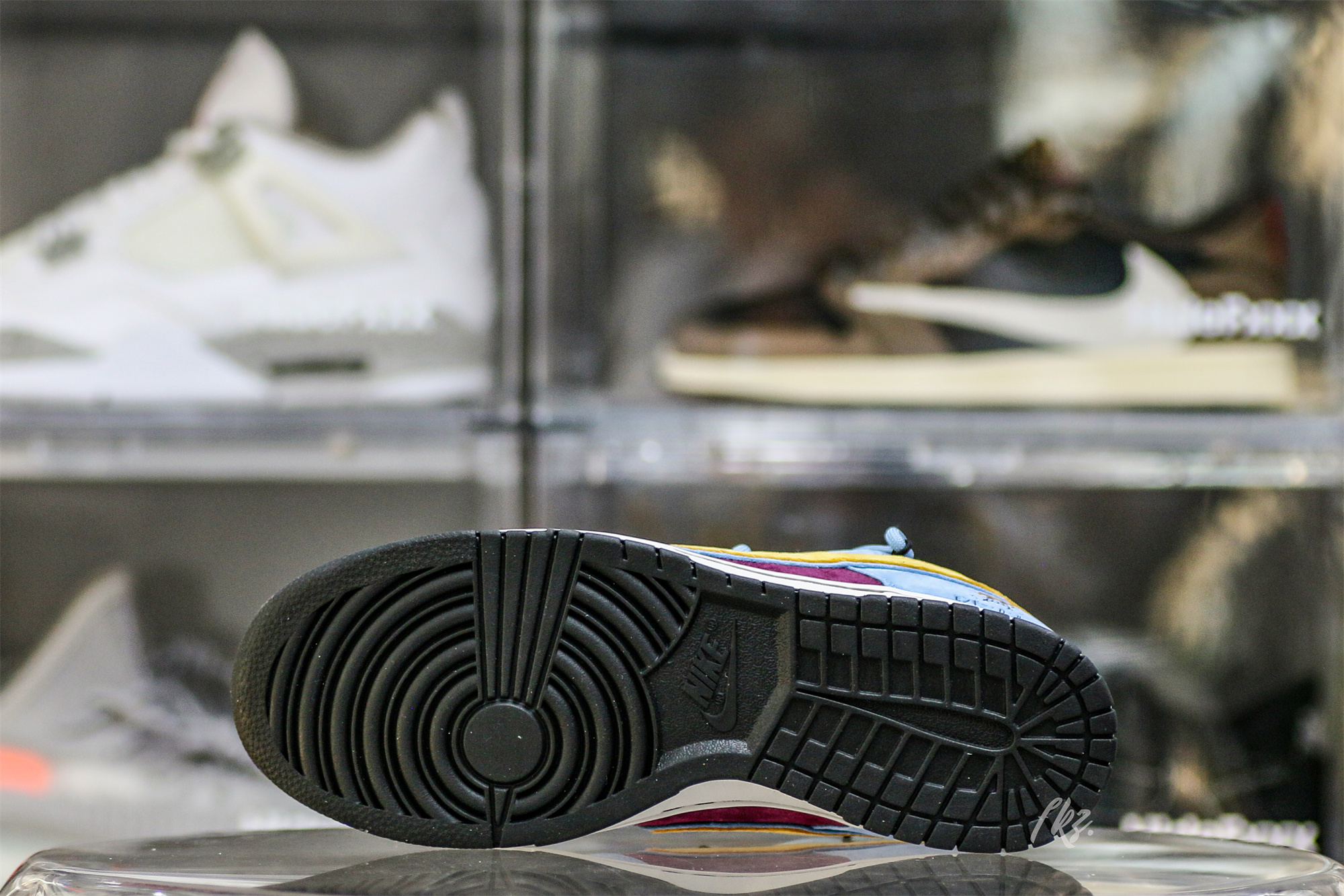 Otomo Katsuhiro x Nike Dunk One Piece Luffy Purple