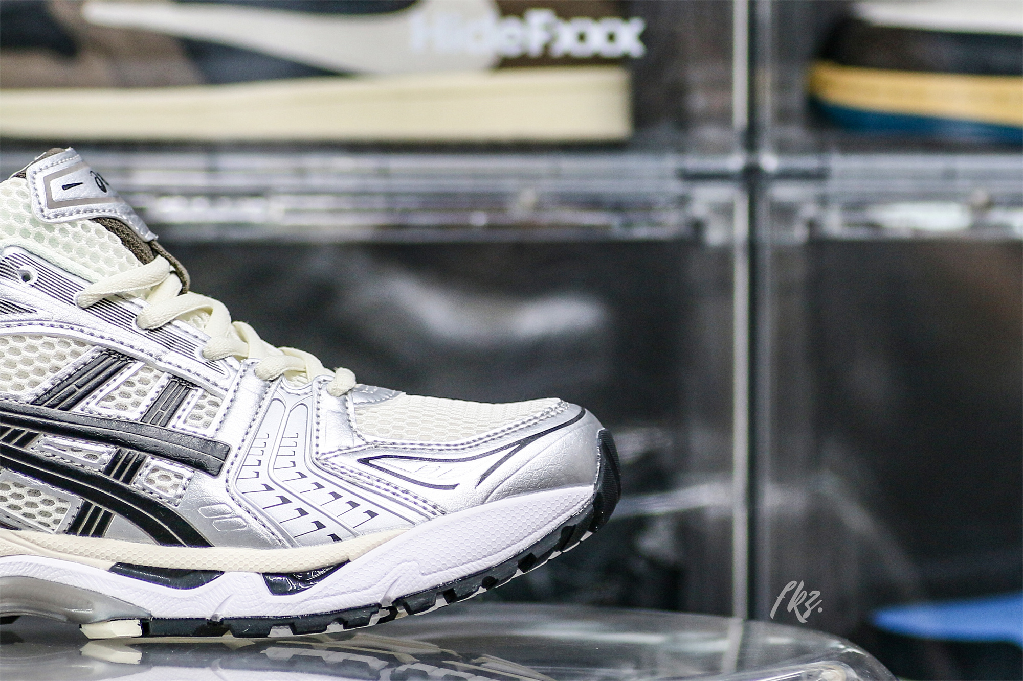 Gel Kayano 14 Silver Cream 2023