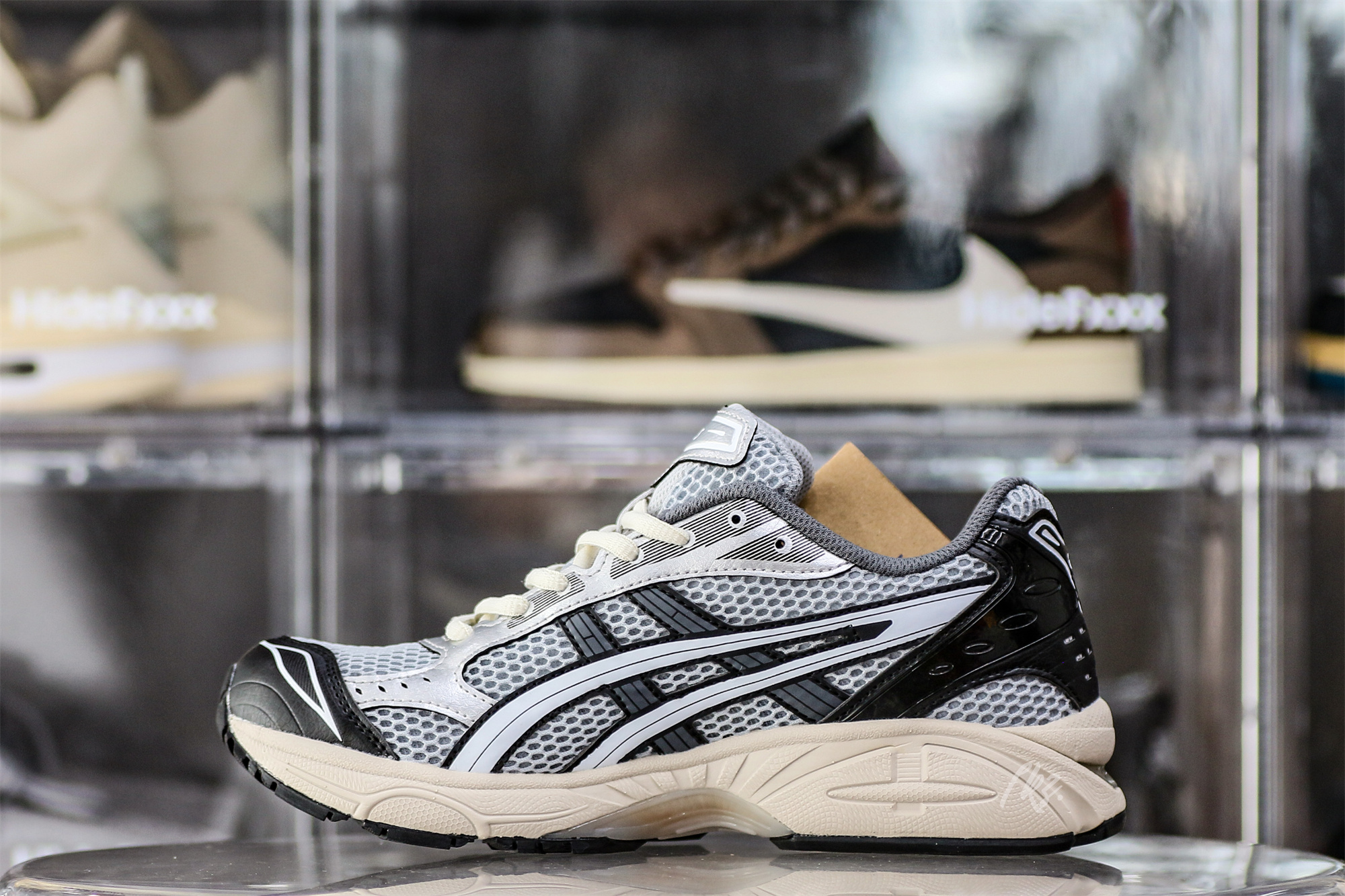 Gel Kayano 14 Black Glacier Grey Silver 2023