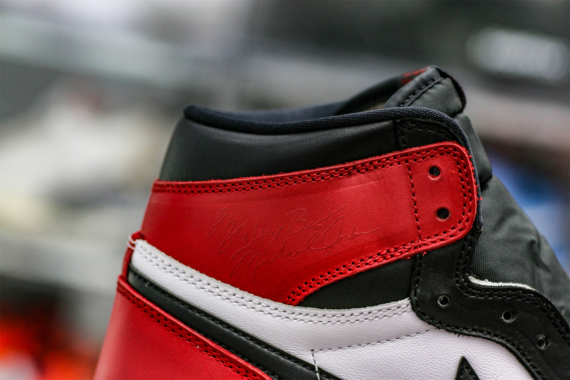 Air Jordan 1 Retro High OG Black Toe Reimagined (Ln5 A1)