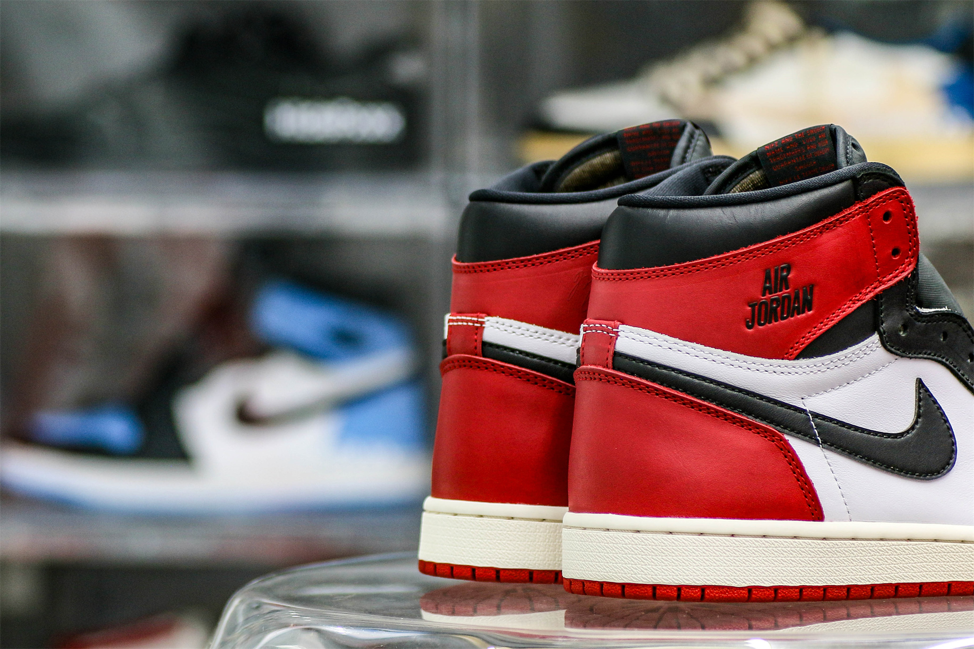 Air Jordan 1 Retro High OG Black Toe Reimagined (Ln5 A1)