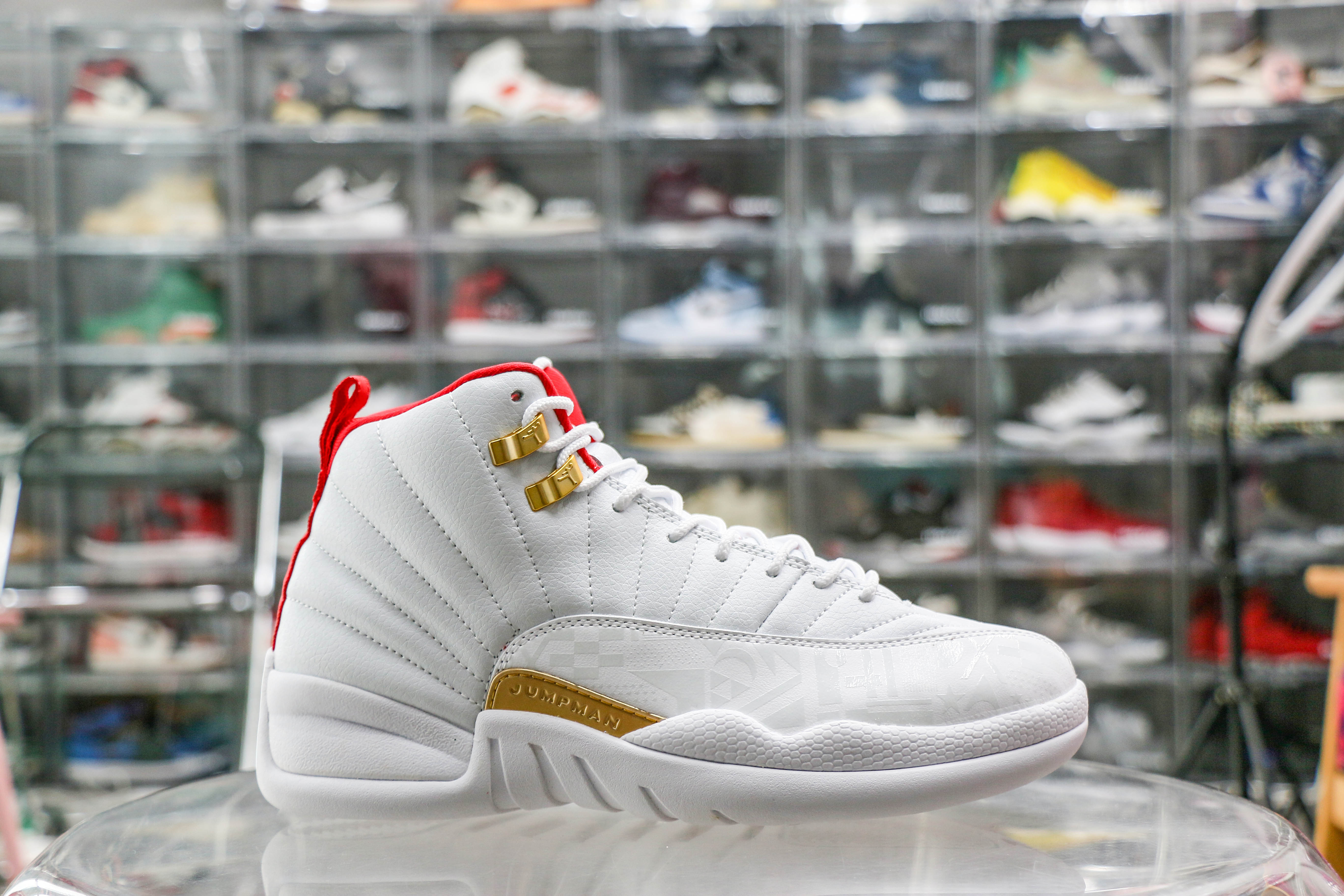 Jordan 12 Retro FIBA （2019）
