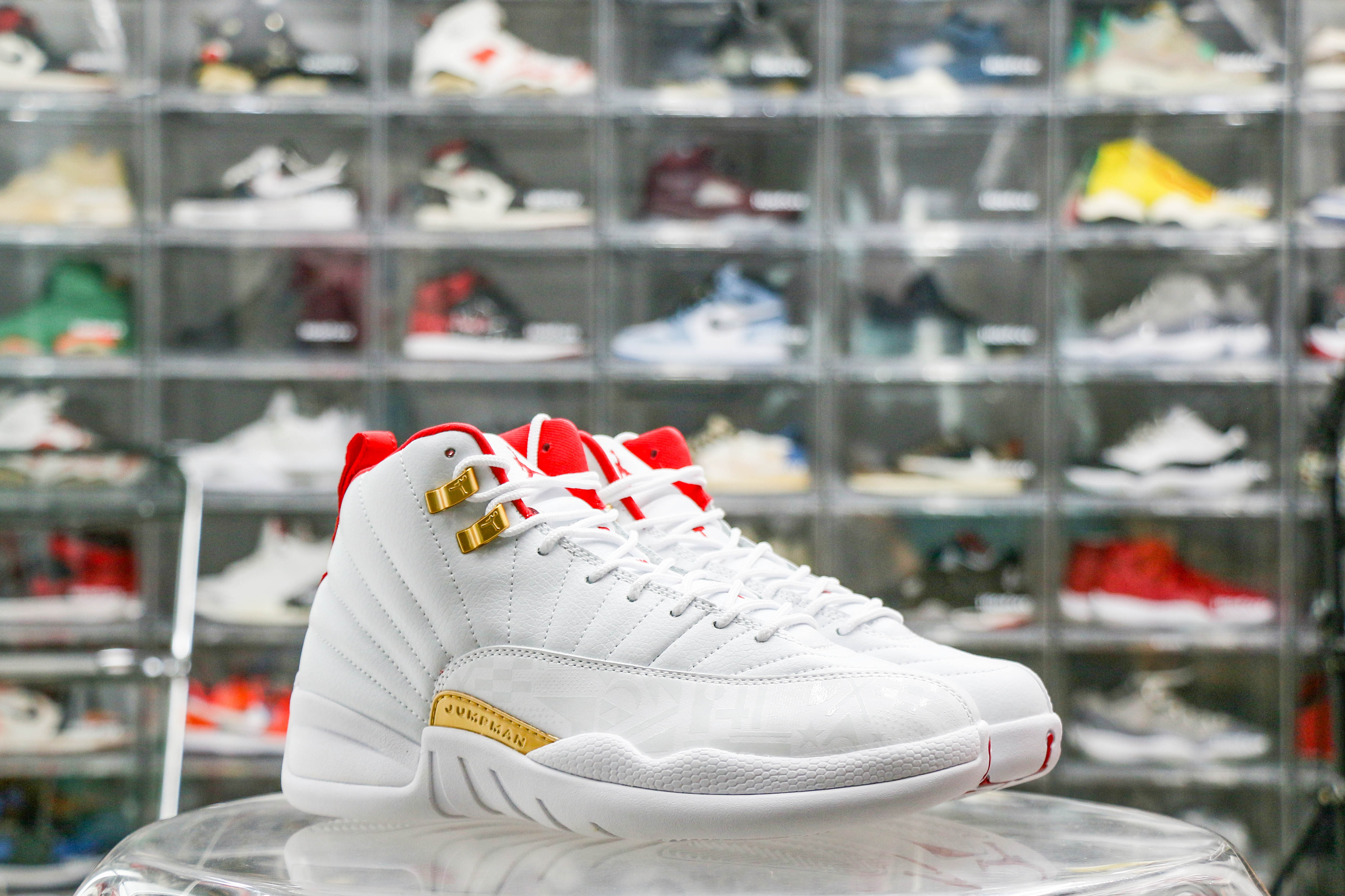 Jordan 12 Retro FIBA （2019）