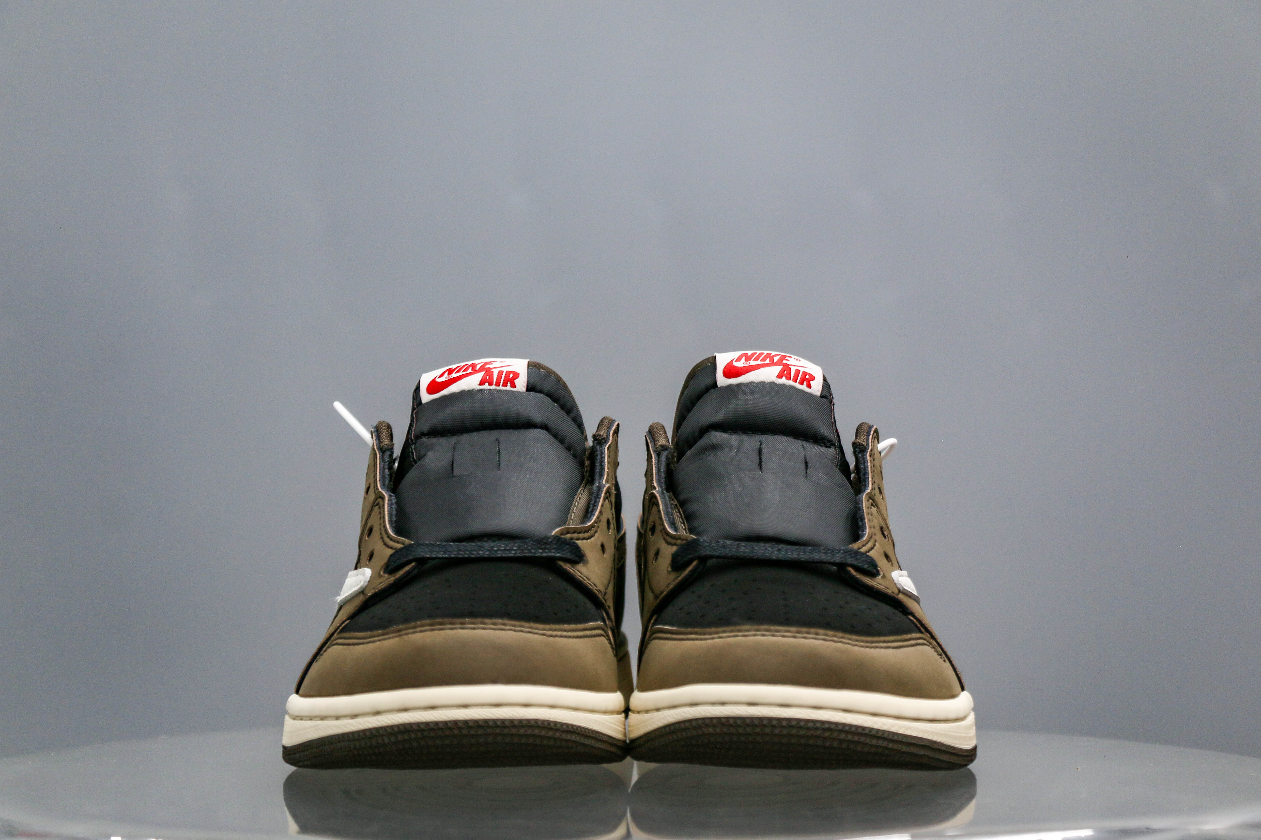 Travis Scott X Air Jordan 1 Low ‘Cactus Jack’（A2 Batch)