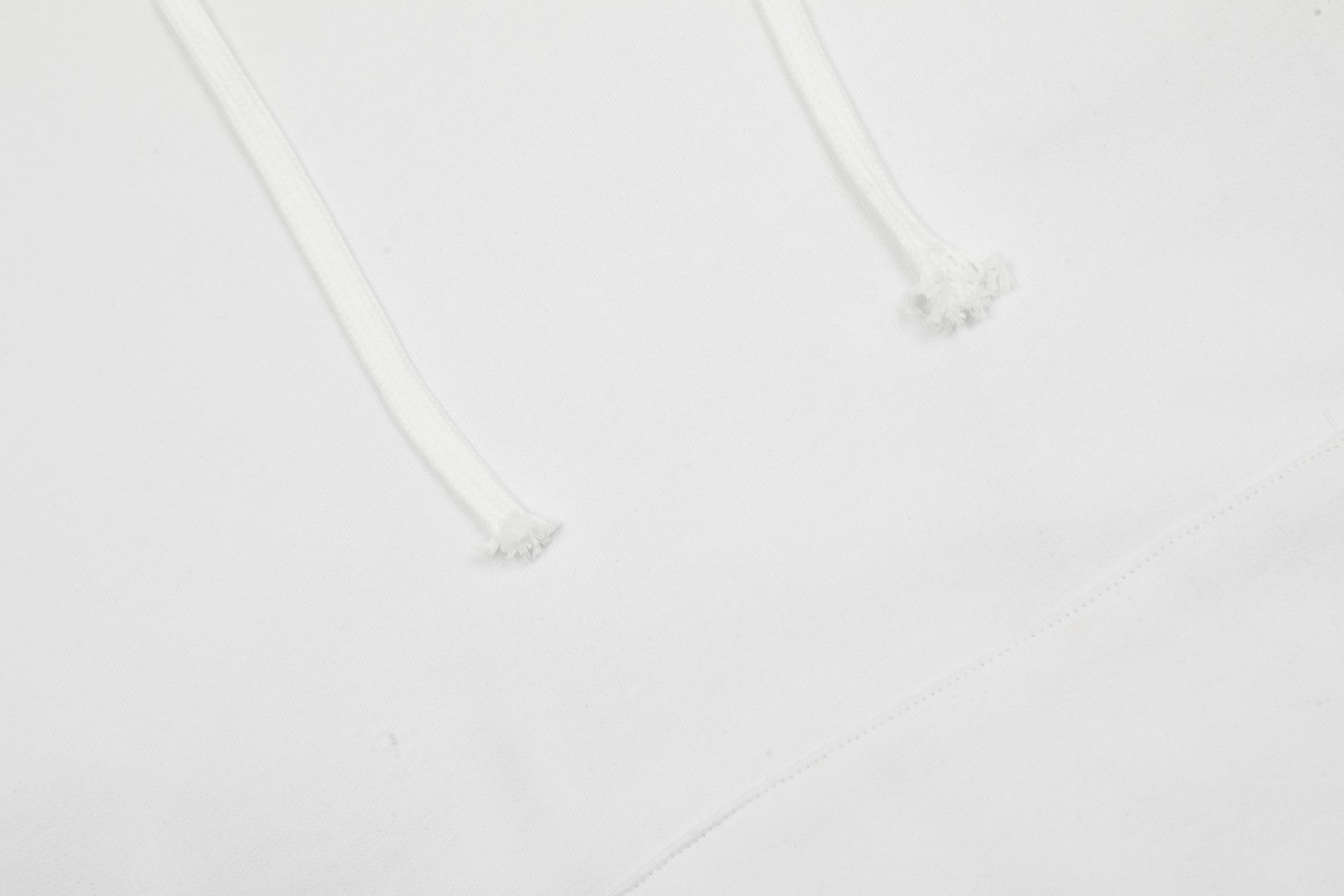 Ch*0me He**ts embroidered and printed heavy-duty hoodie in white