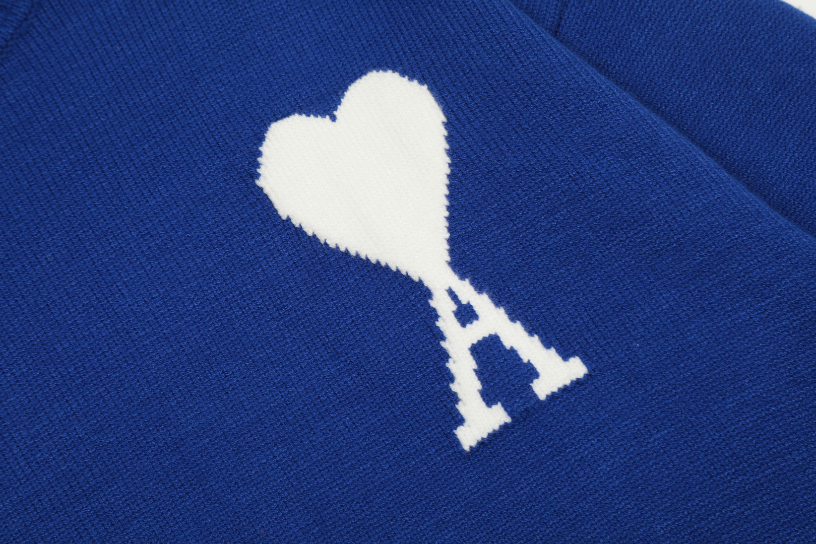 Am1 2024SS classic blue jacquard big heart turtleneck sweater