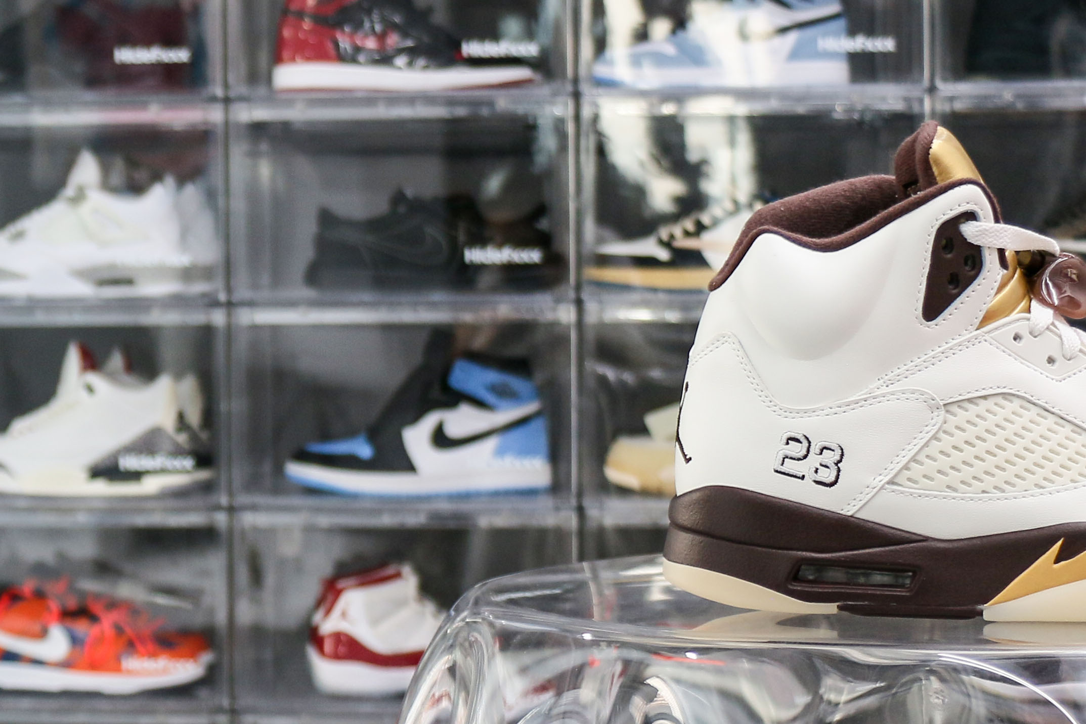 Air Jordan 5 Retro Olympic Gold White Mocha