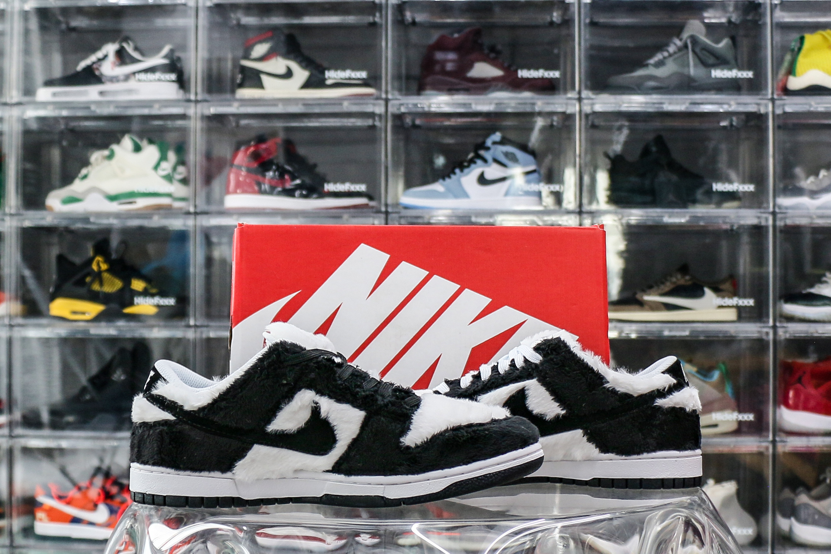 Nike SB Dunk Low Verdy Vick (Friends and Family)