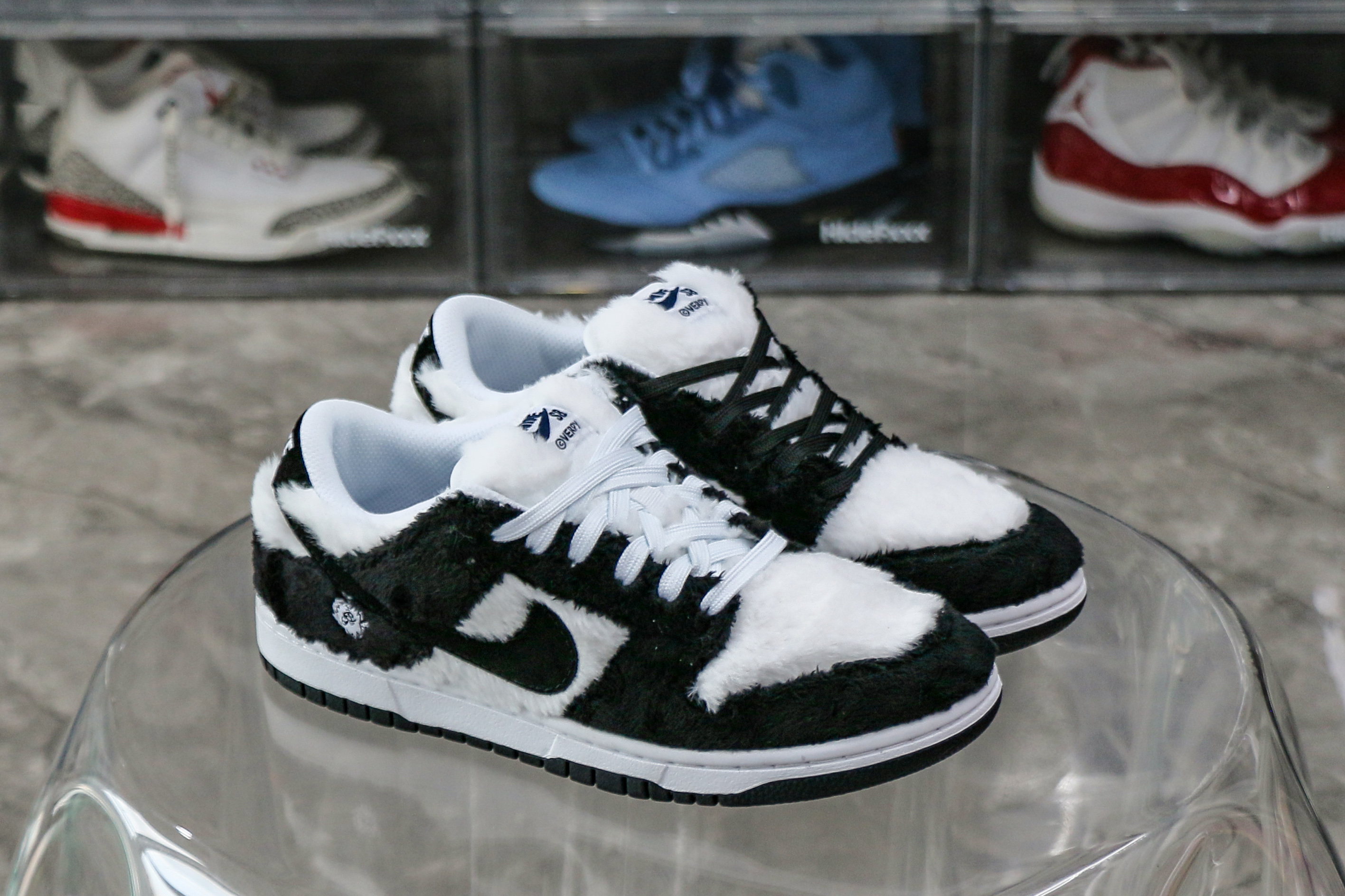 Nike SB Dunk Low Verdy Vick (Friends and Family)