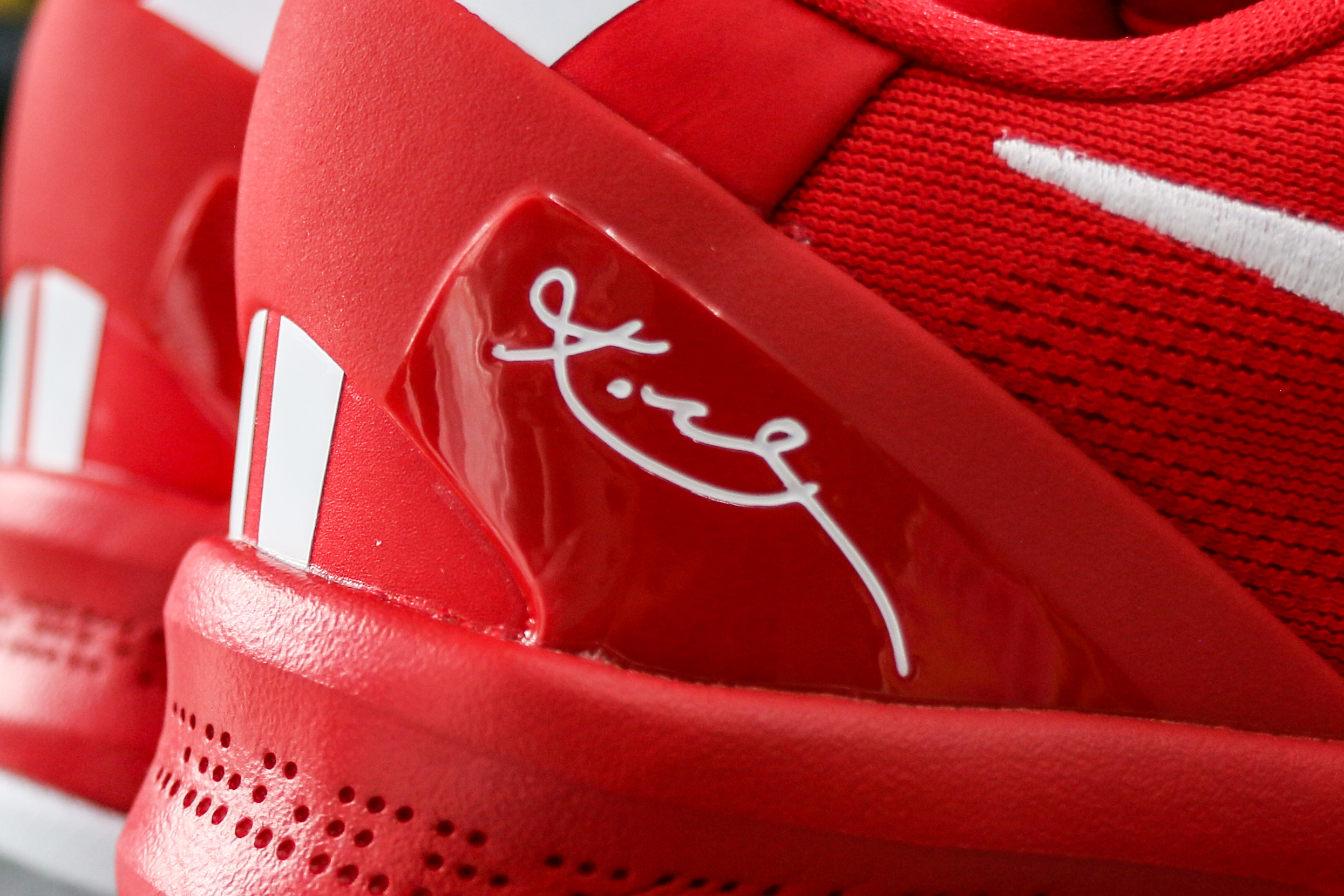 Nike Kobe 8 Protro University Red （2024）（Ln5 A1）