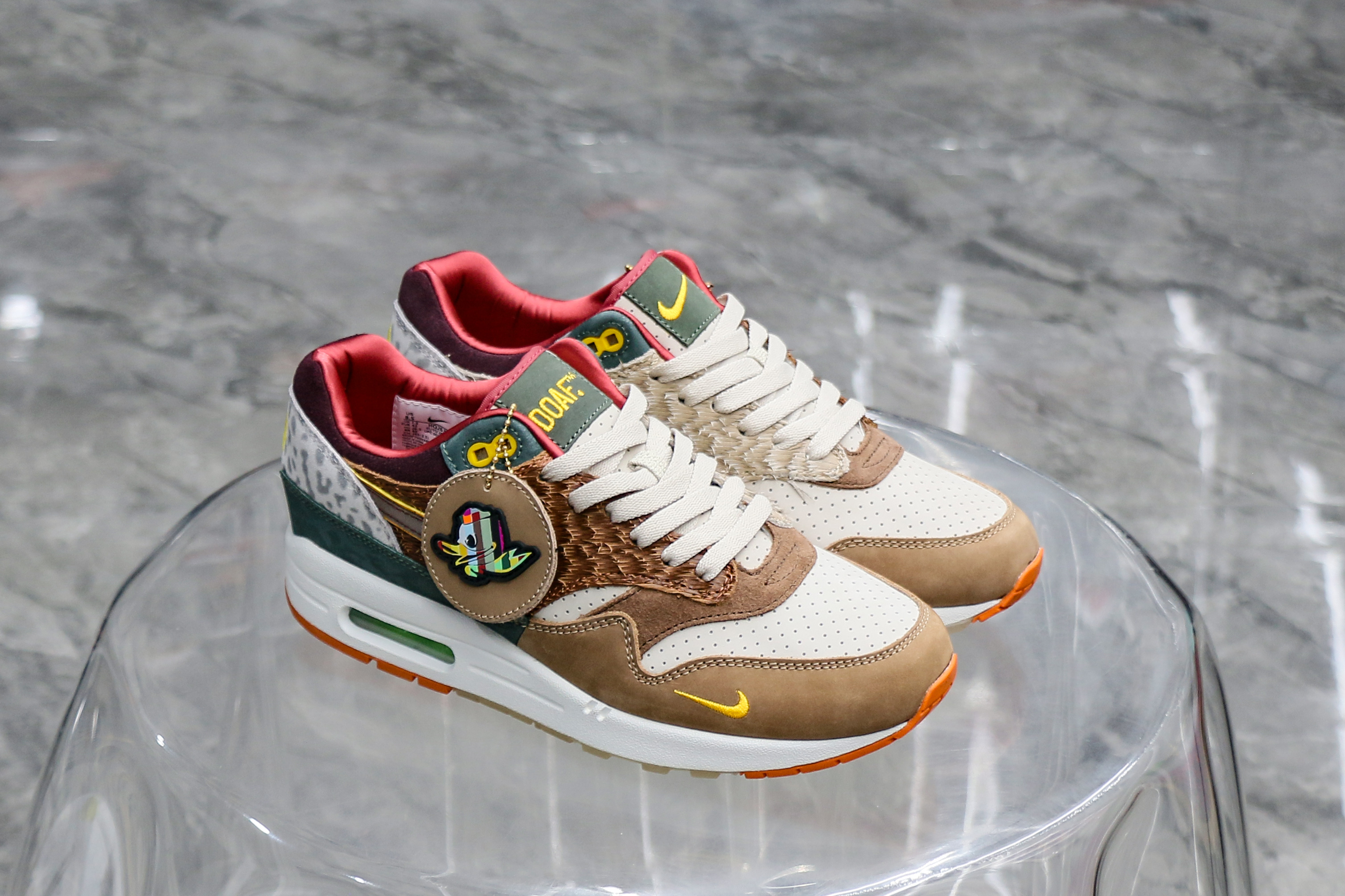 Nike Air Max 1 ’87 Luxe PE University of Oregon