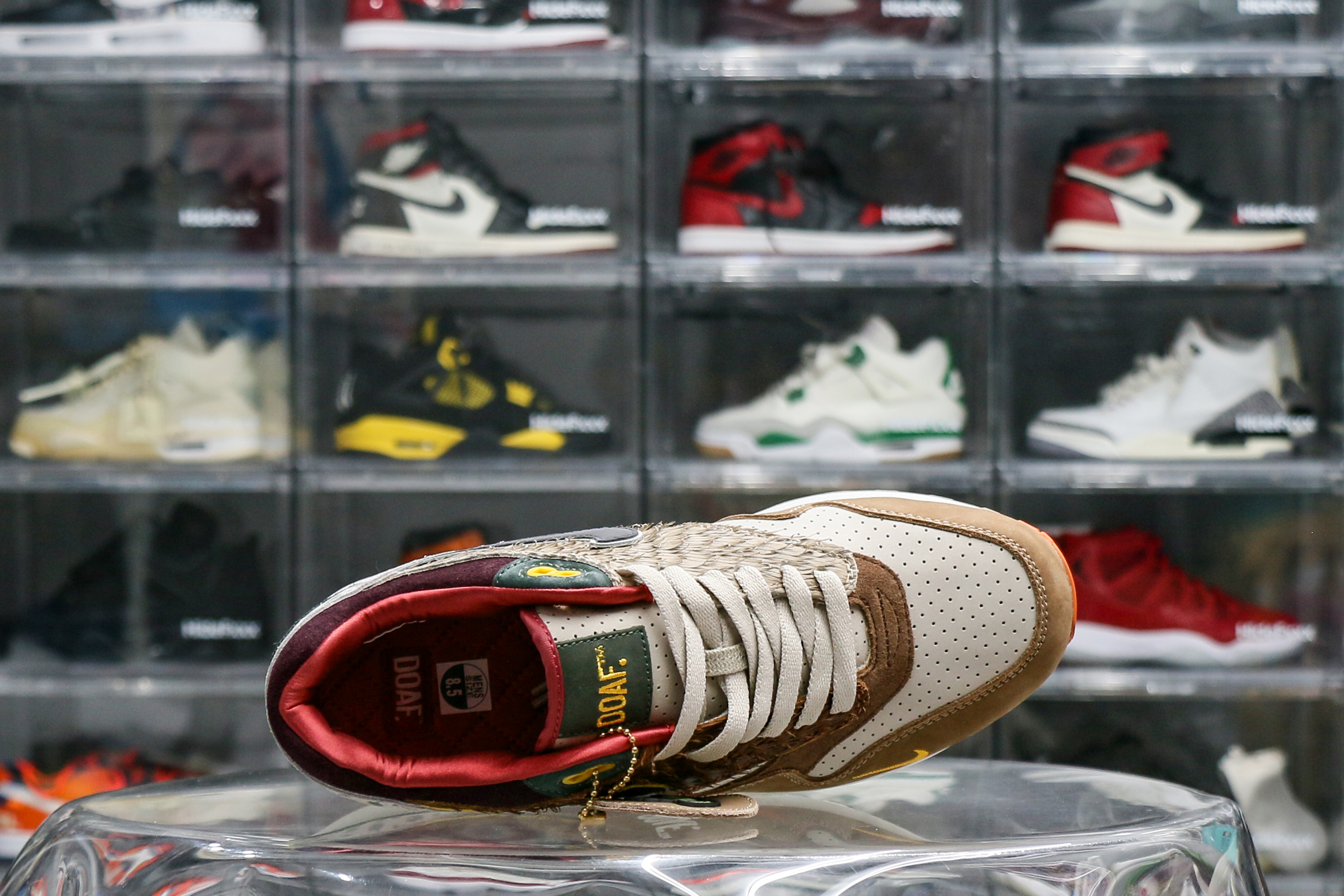 Nike Air Max 1 ’87 Luxe PE University of Oregon