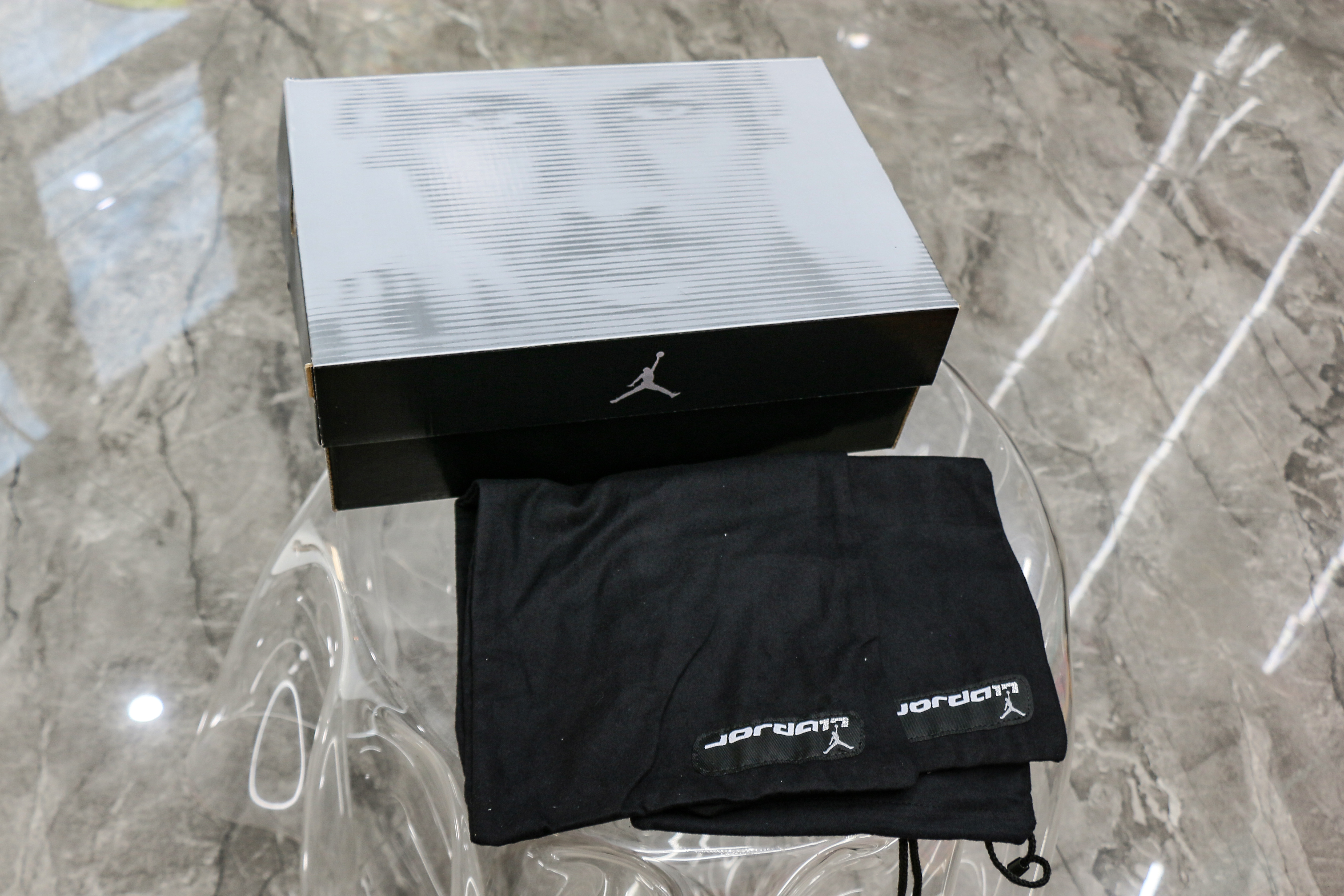 jordan 17 og low black Ch*0me (regular box)